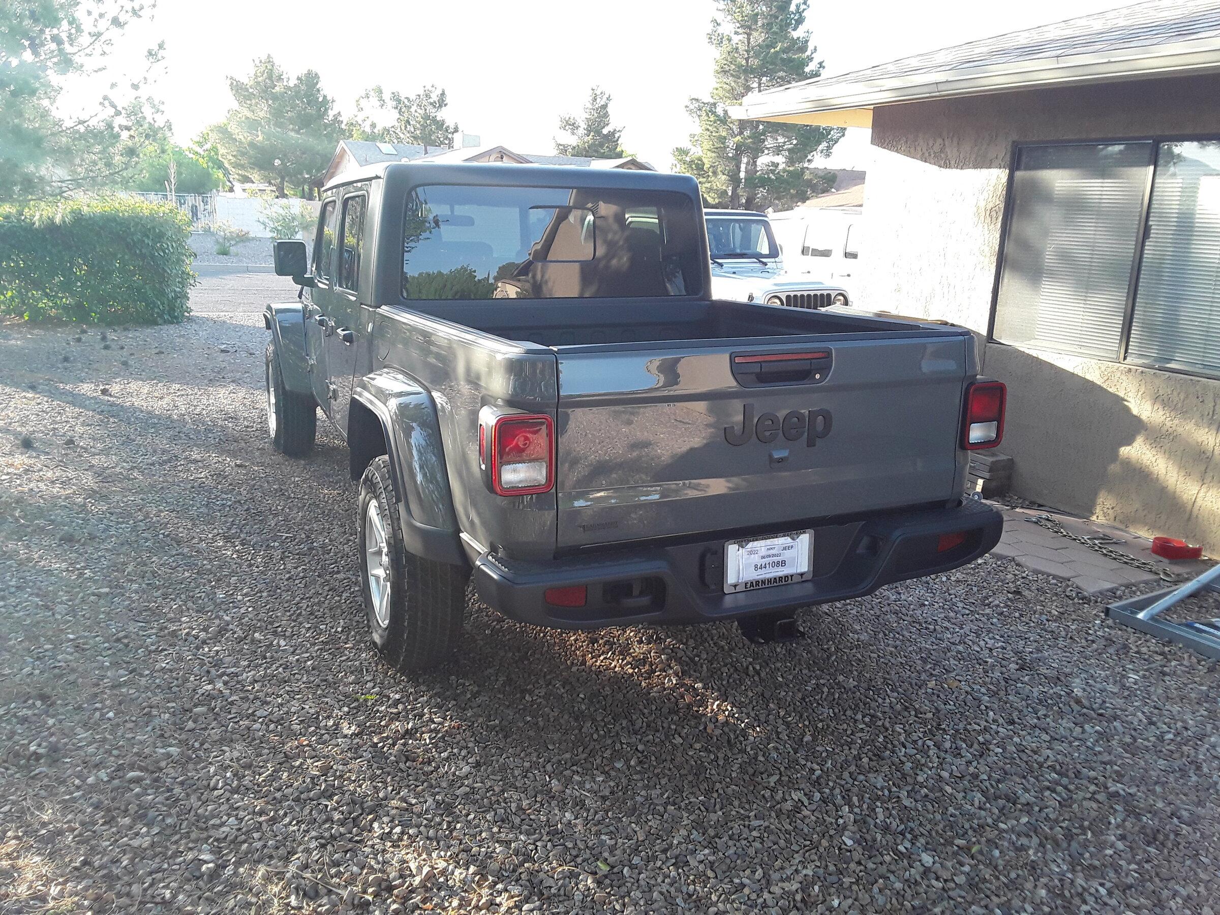 Jeep Gladiator Took Delivery of Your JT? Sign in Here! 20220428_175352
