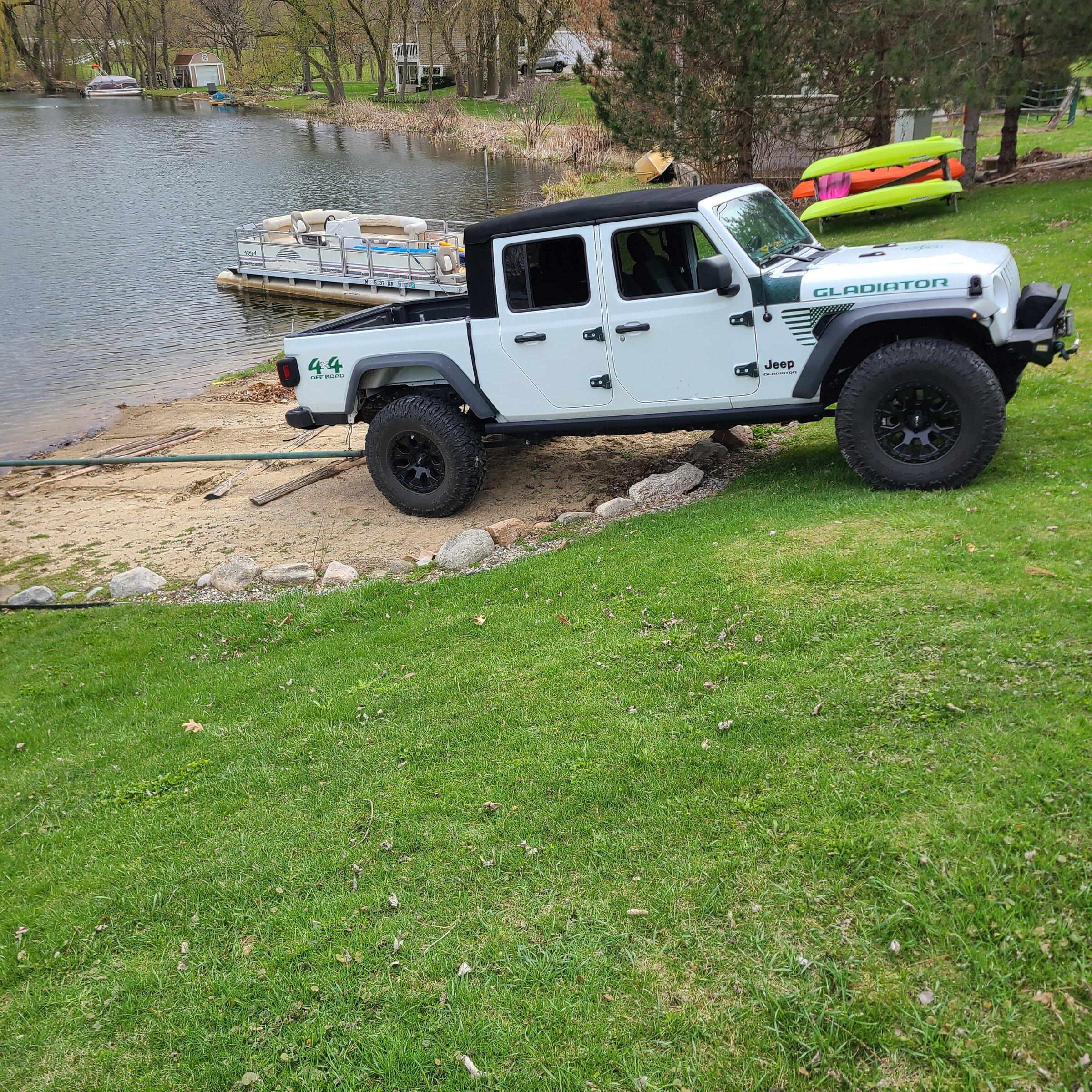 Jeep Gladiator What did you do WITH your Gladiator today? 20220430_113105