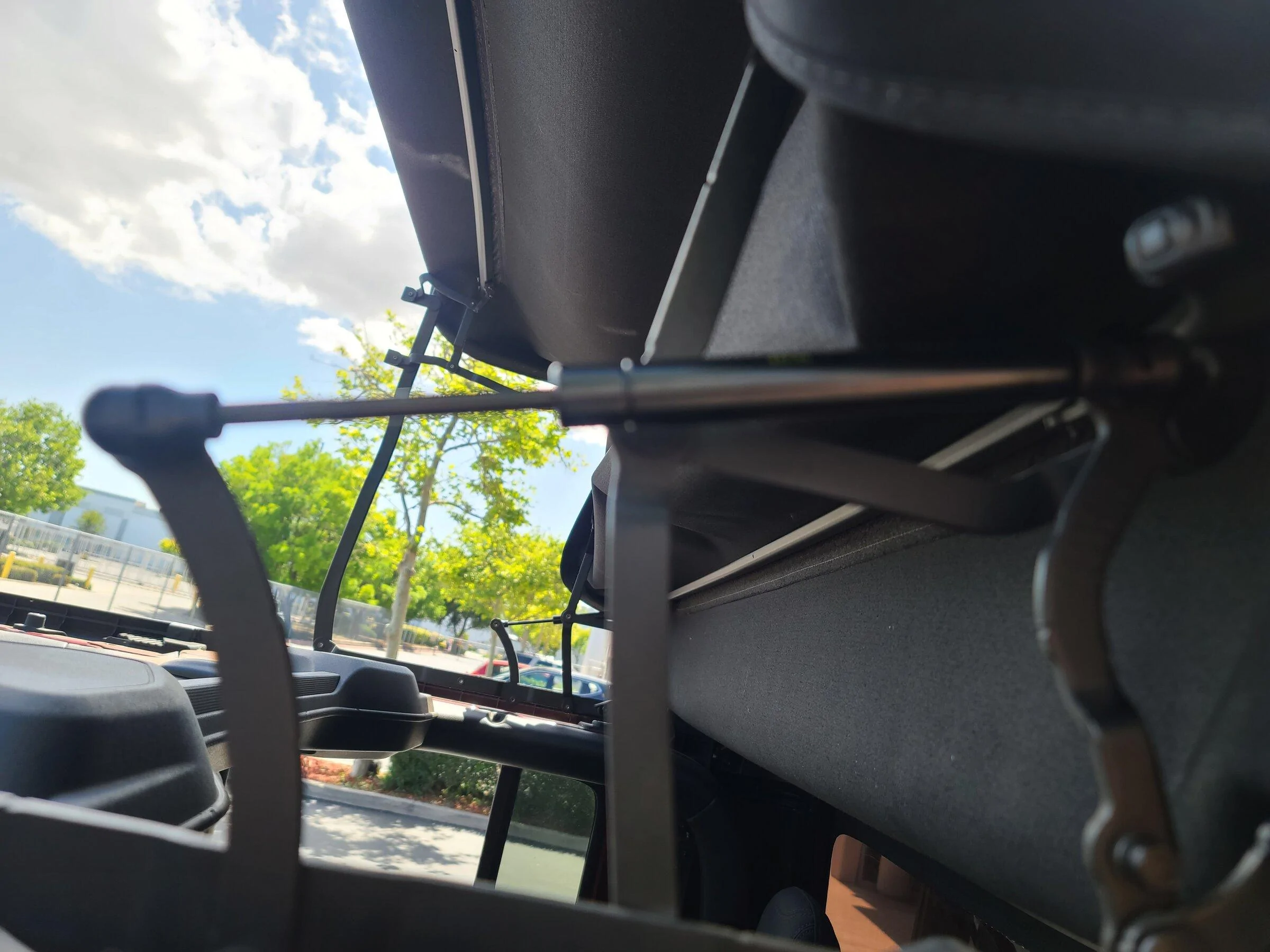 Jeep Gladiator Soft top leak above windshield. 20220430_141531