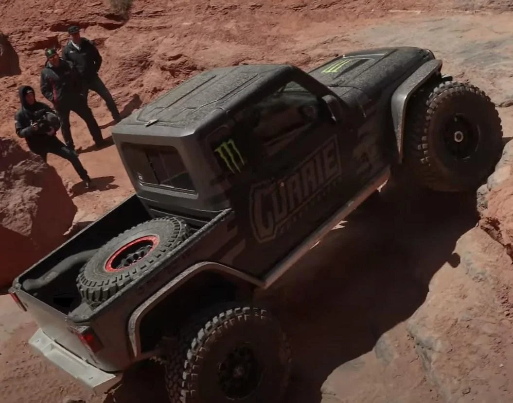 Jeep Gladiator Gladiator 2 door. Please, please, please, take my money! 2d-1