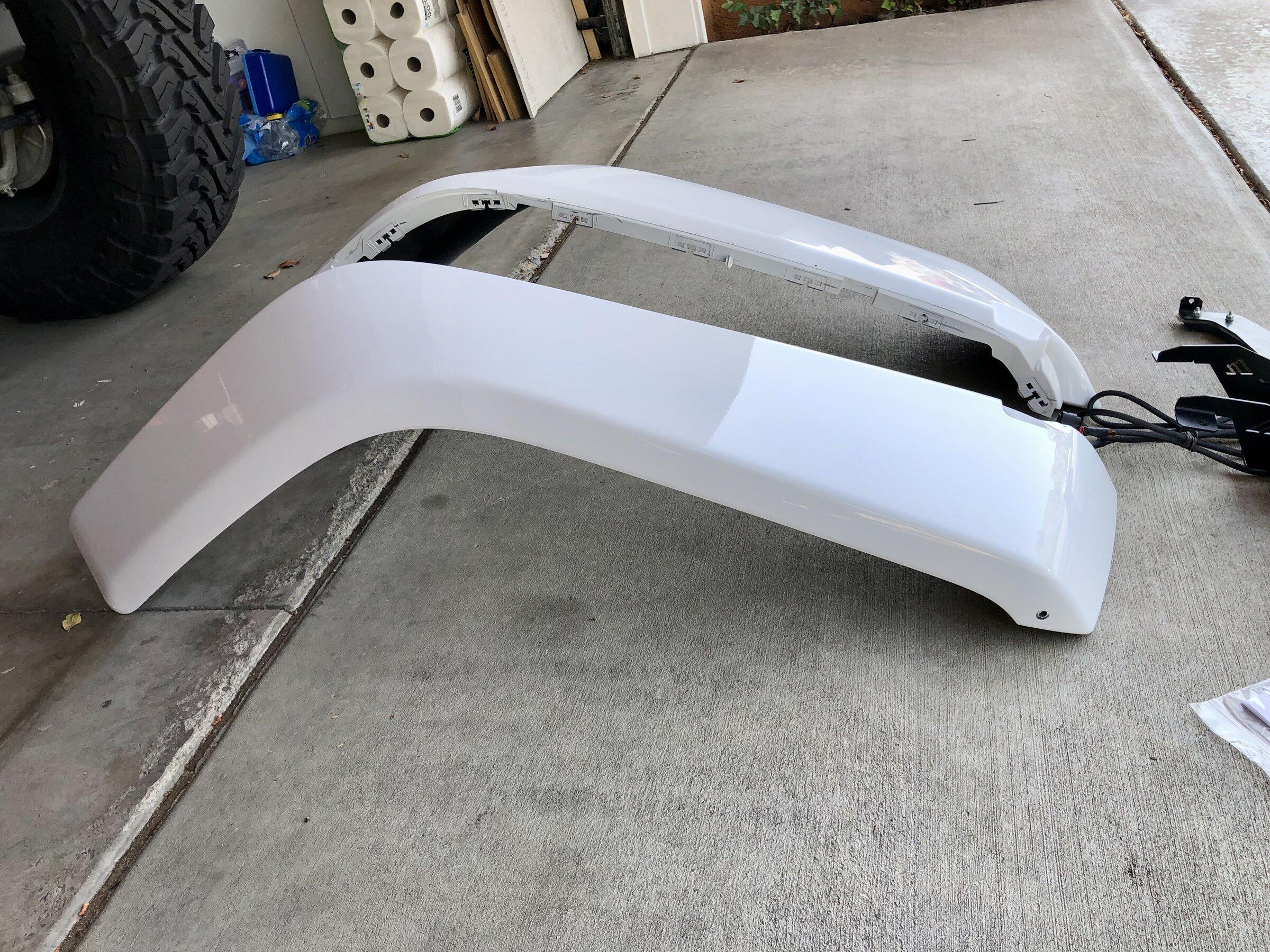 Jeep Gladiator Chopped JT Overland/Sport Fenders with American Adventure Labs Lights E77C68EE-7E12-4306-A3EB-8AEB4B900910