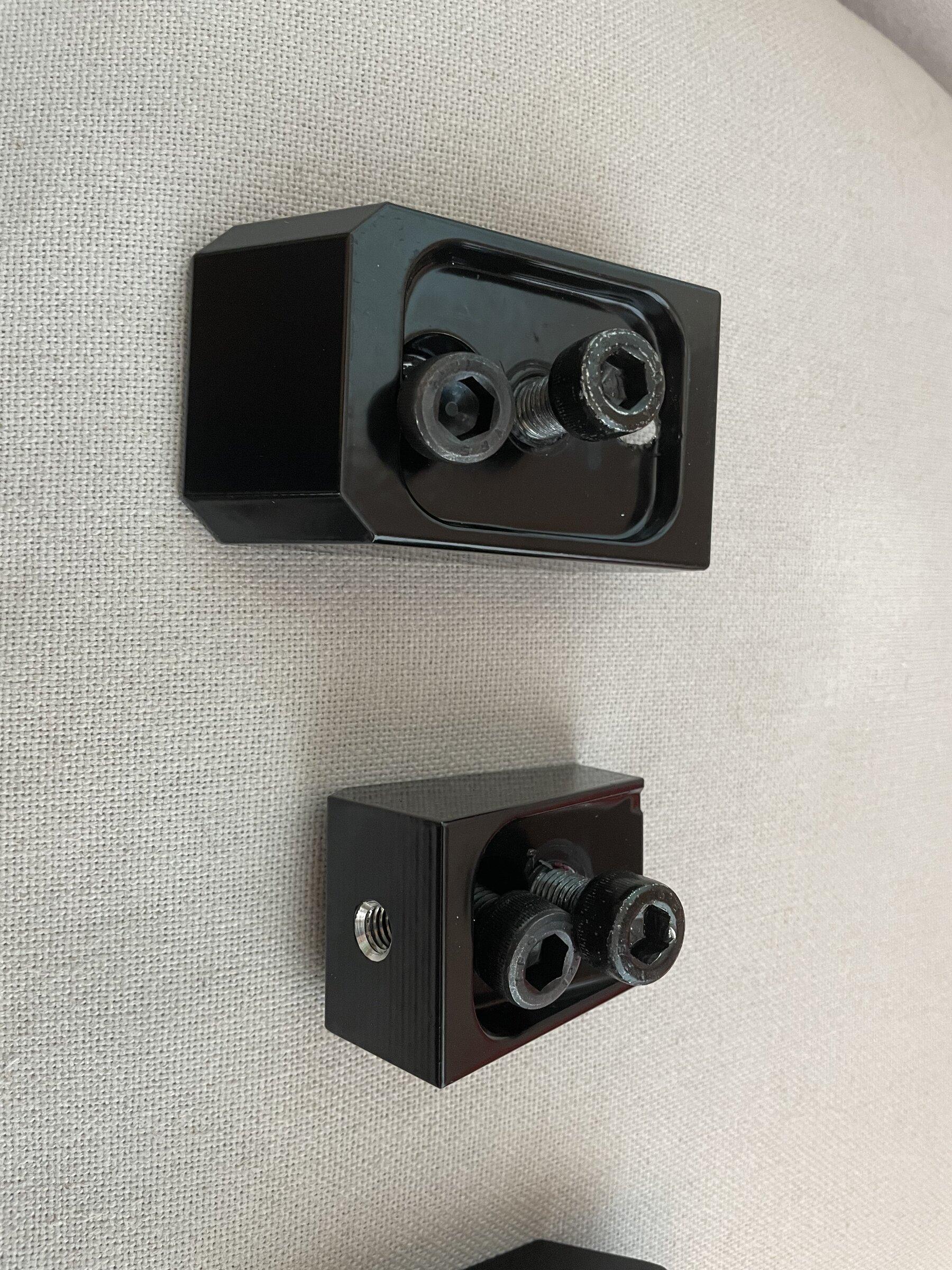 Jeep Gladiator Desert Does It SHORTY FRONT SEAT JACKERS - PAIR 6B953354-214B-4FE1-8842-123C1EE9F812