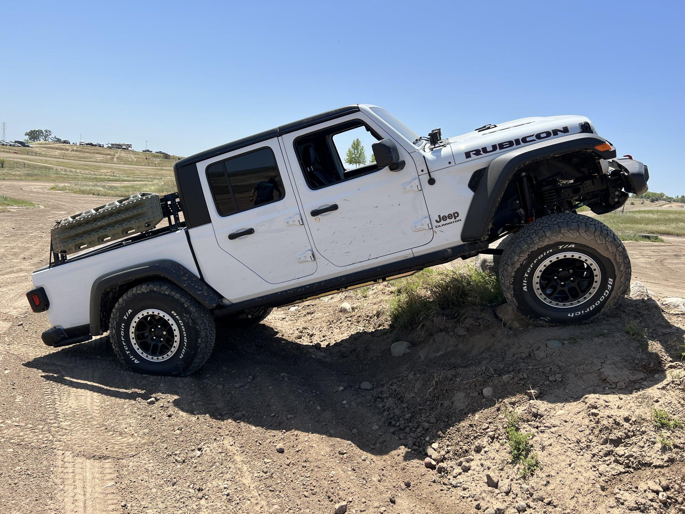 Jeep Gladiator First Time Jeep Owner JT Build 94EFCD9B-5C21-4E94-8B8F-BDAF8E59E428