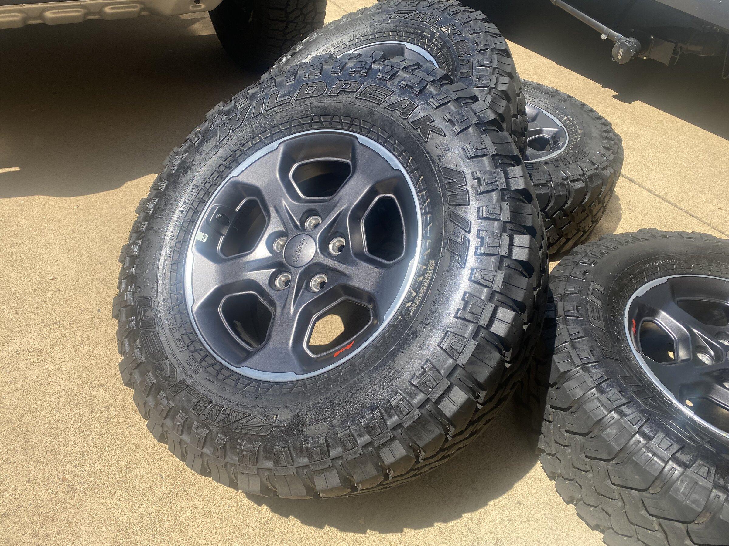 Jeep Gladiator Rubicon Take Offs 4 Northern VA B35A2333-EC68-49D0-A57E-47A67A83AC30