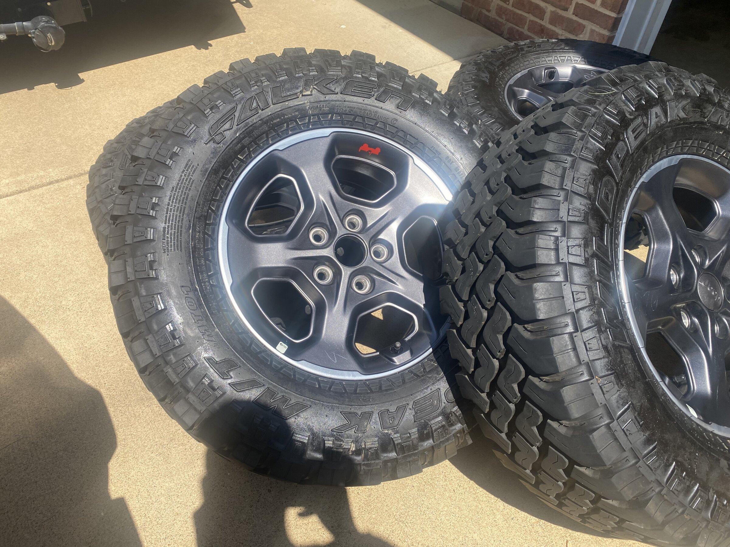 Jeep Gladiator Rubicon Take Offs 4 Northern VA E9DCEEAD-3BE2-4052-A40D-77C9F49C2E61