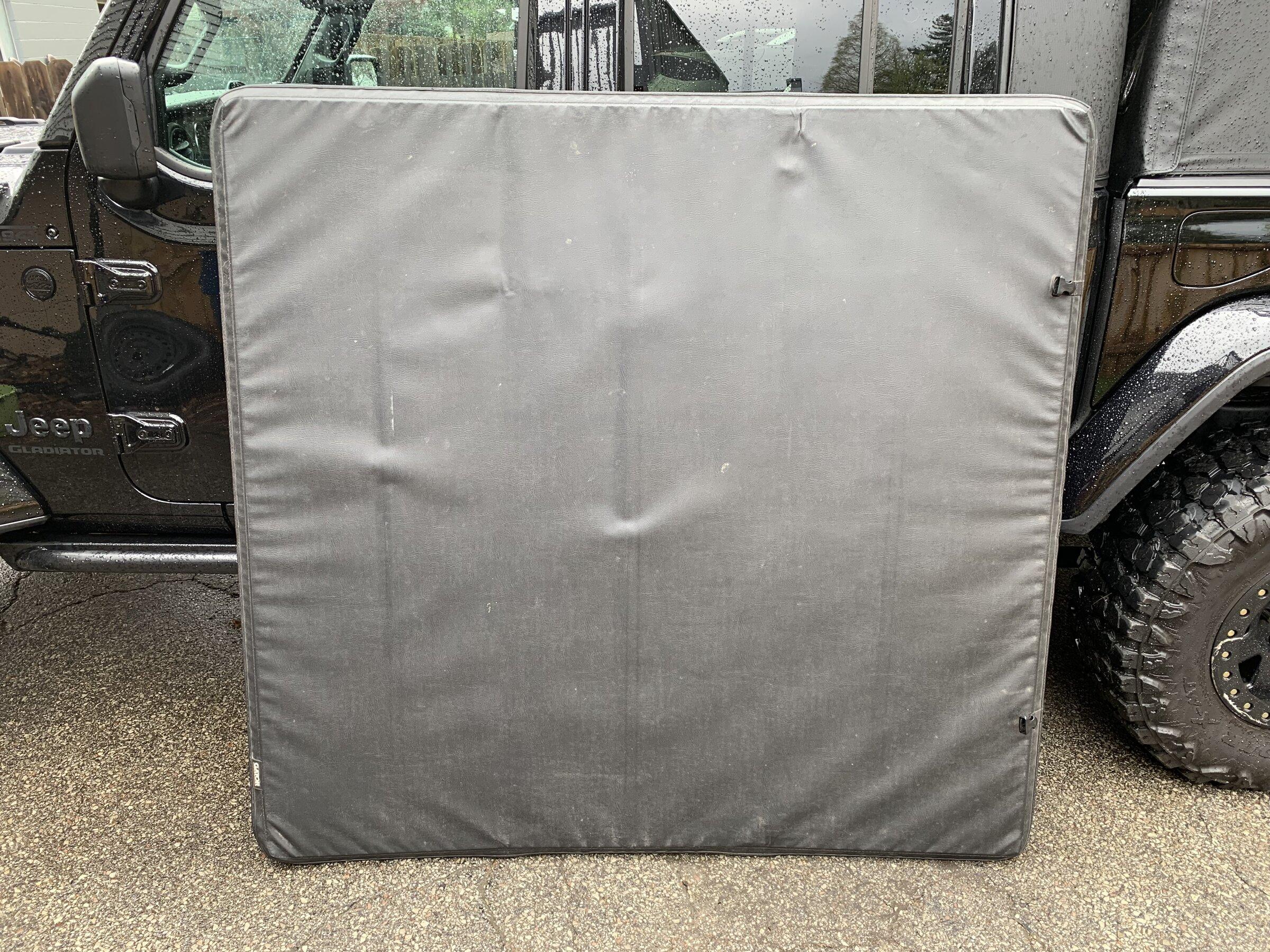 Jeep Gladiator Gator Trifold Tonneau $100 D464F73A-D372-4555-8626-8A4DA0E75FBD