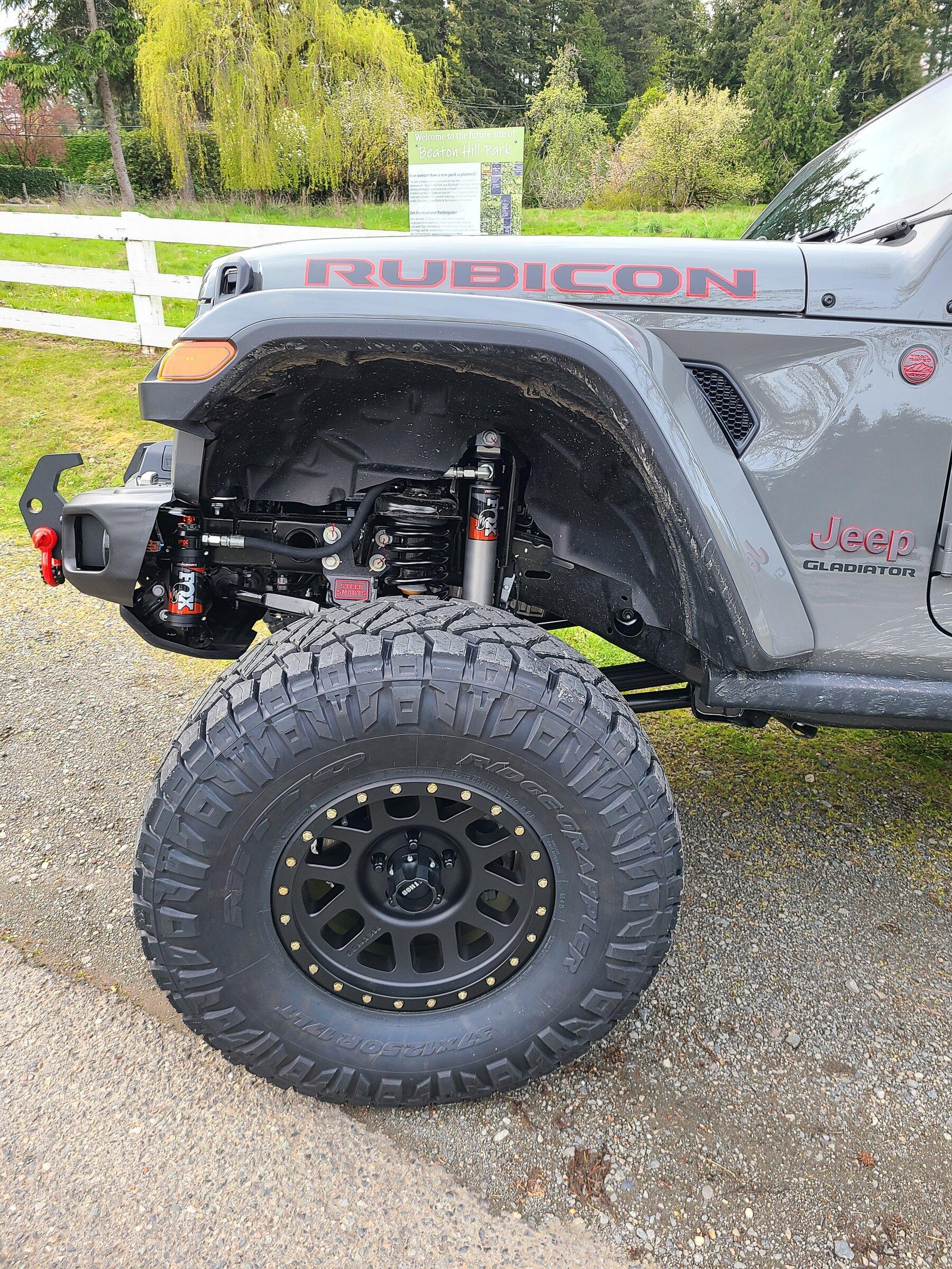 Jeep Gladiator Vibration from 20-25 mph on 37s, common issue? 20220501_184238