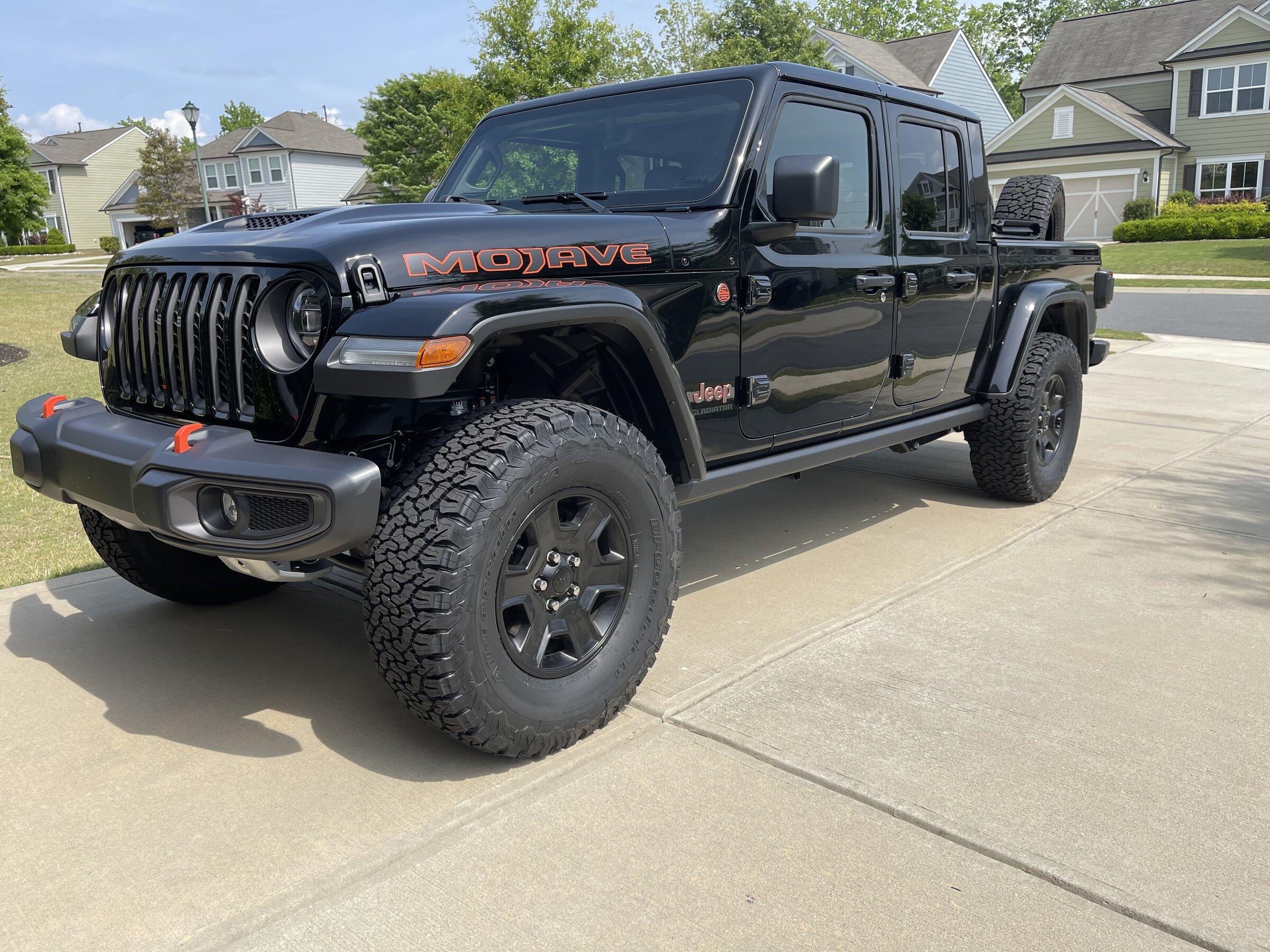 Jeep Gladiator 35's, no lift? E21581E6-2080-4518-A192-68B54FB0E8B0