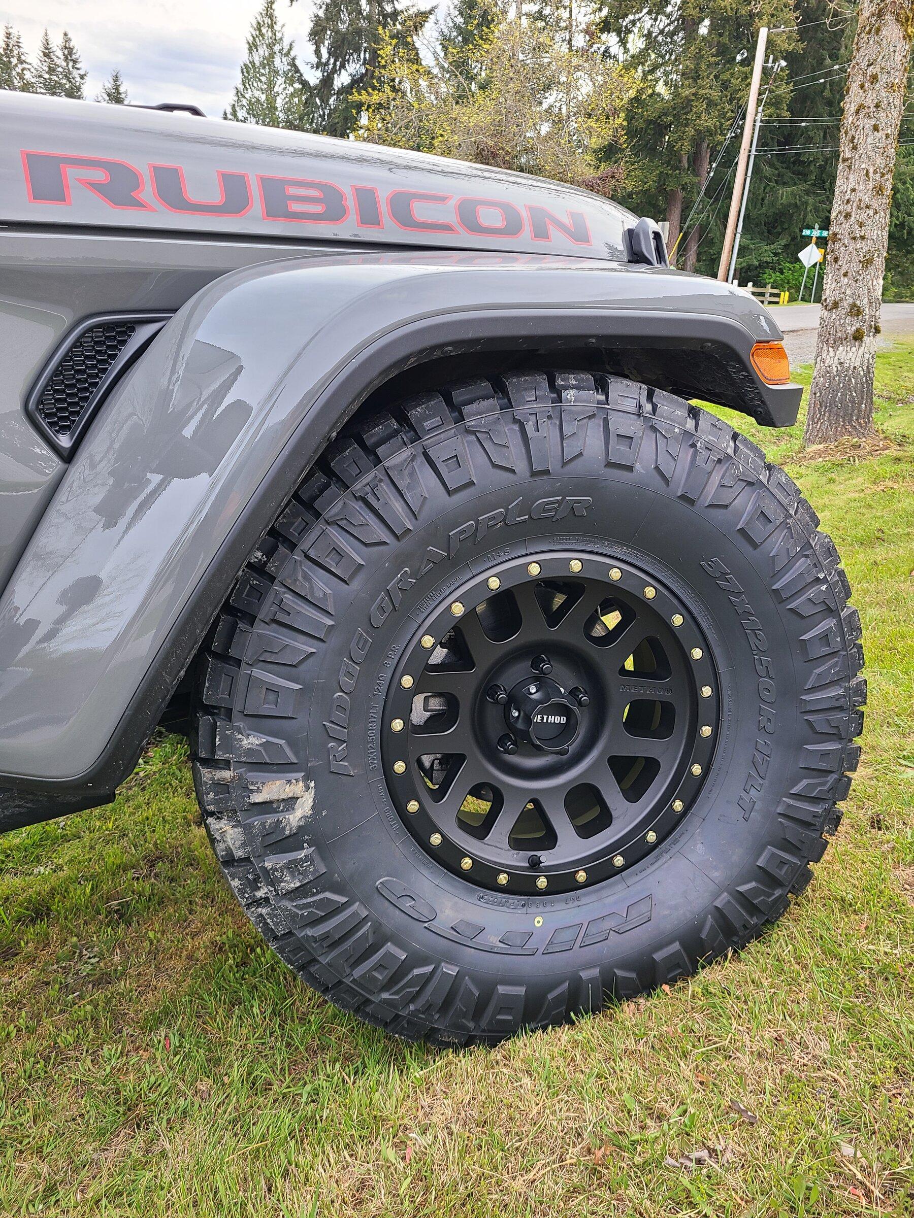 Jeep Gladiator Rock Krawler 3" X Factor JT System 20220501_184618