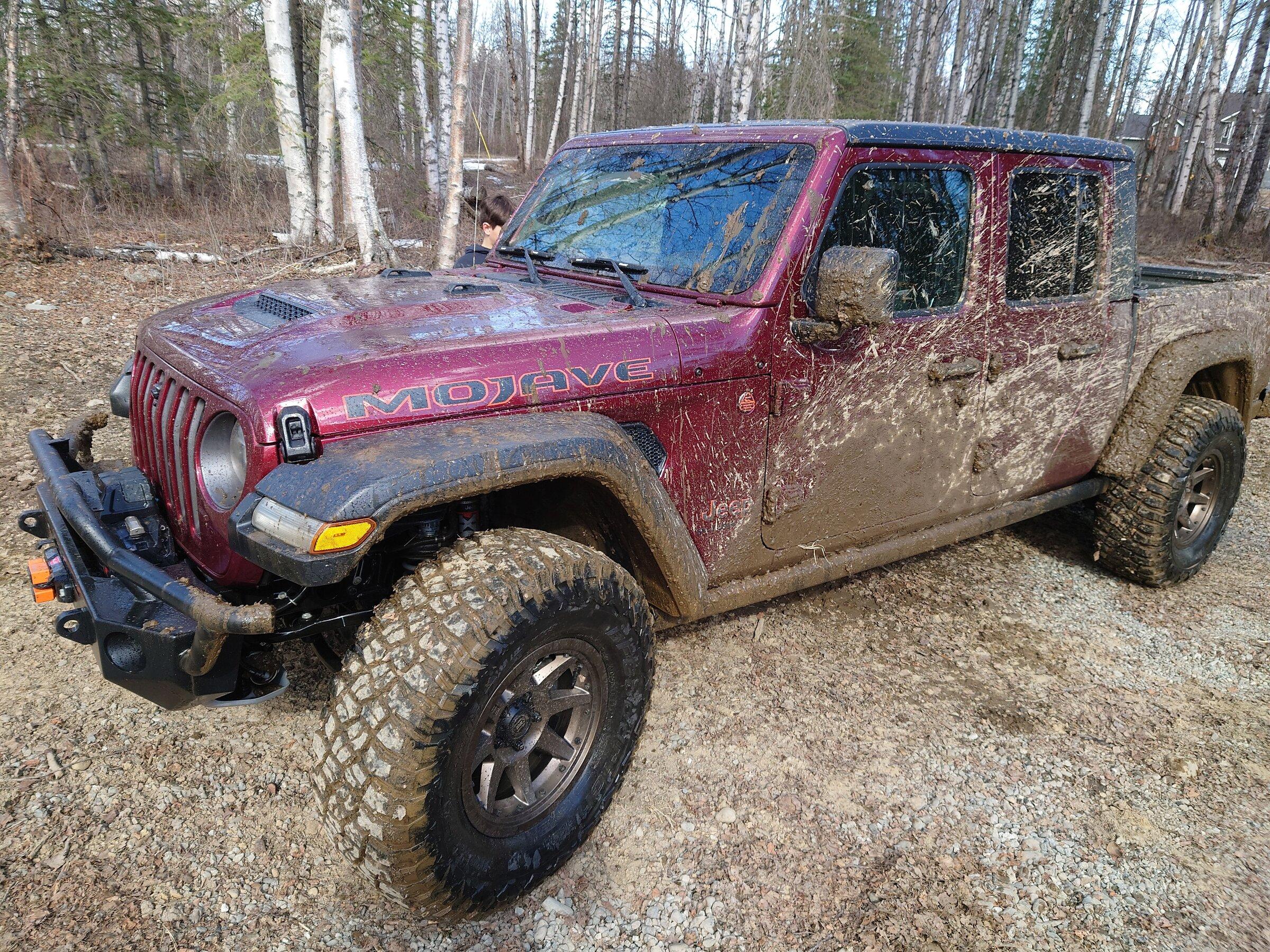 Jeep Gladiator Muddy Monday!! 20220429_162410.JPG