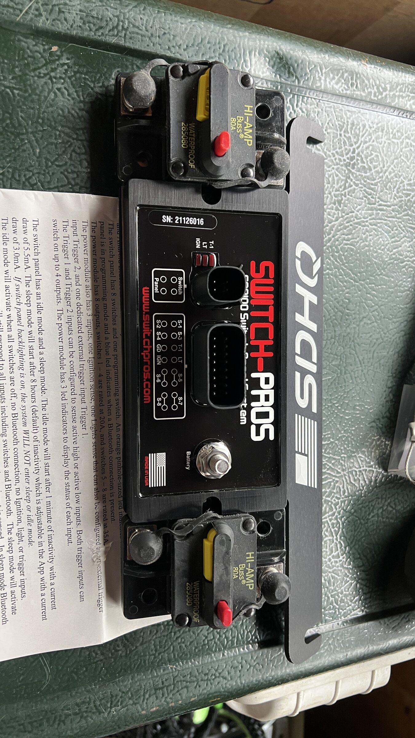 Jeep Gladiator SwitchPro SP9000 install 8C78C4C3-64D8-4E23-B816-F0B9C35F00A9