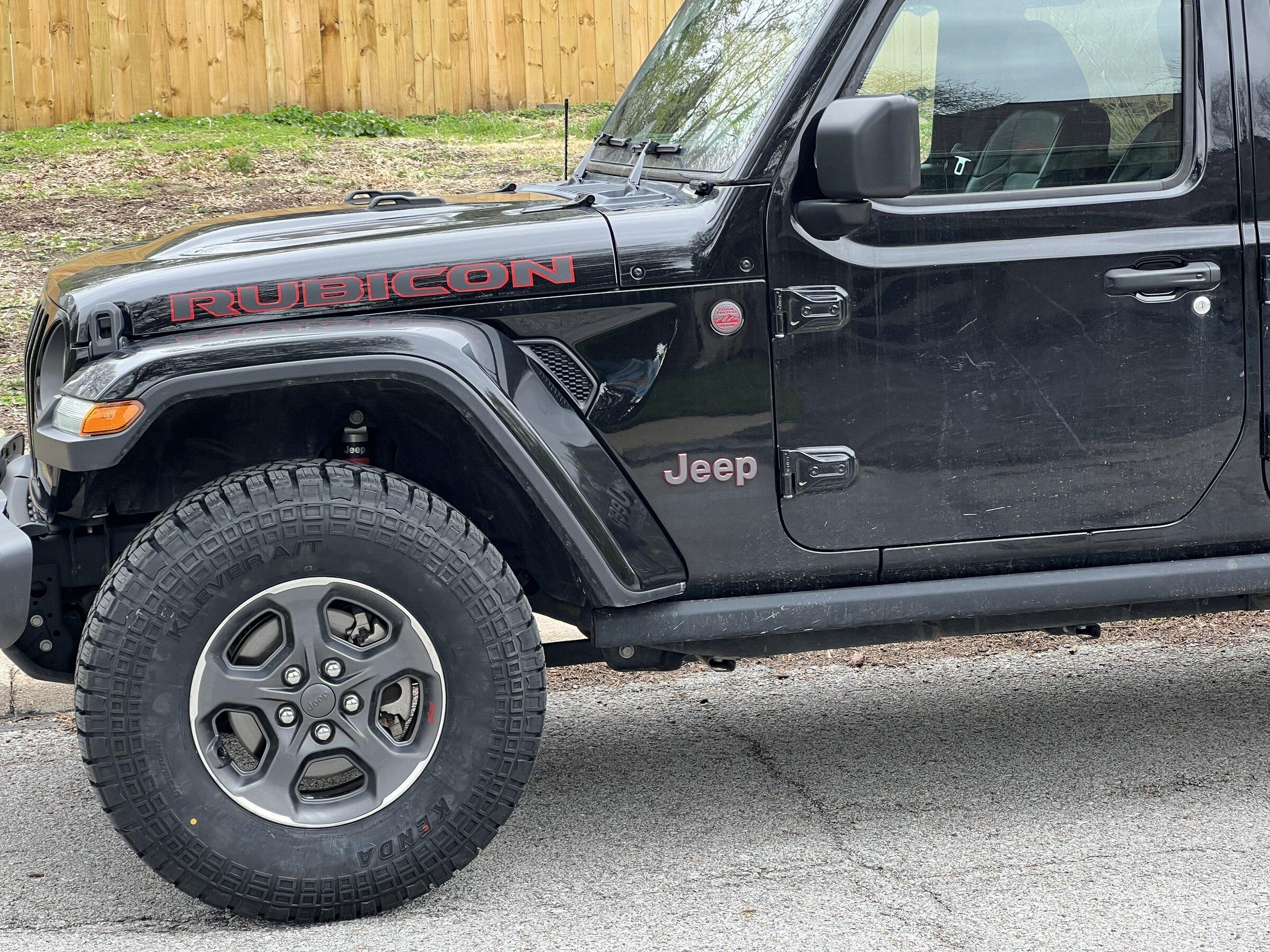 Jeep Gladiator Walmart sale 315/70r17- No longer on sale... 350BB553-87A0-4170-882D-B4F4014F7760