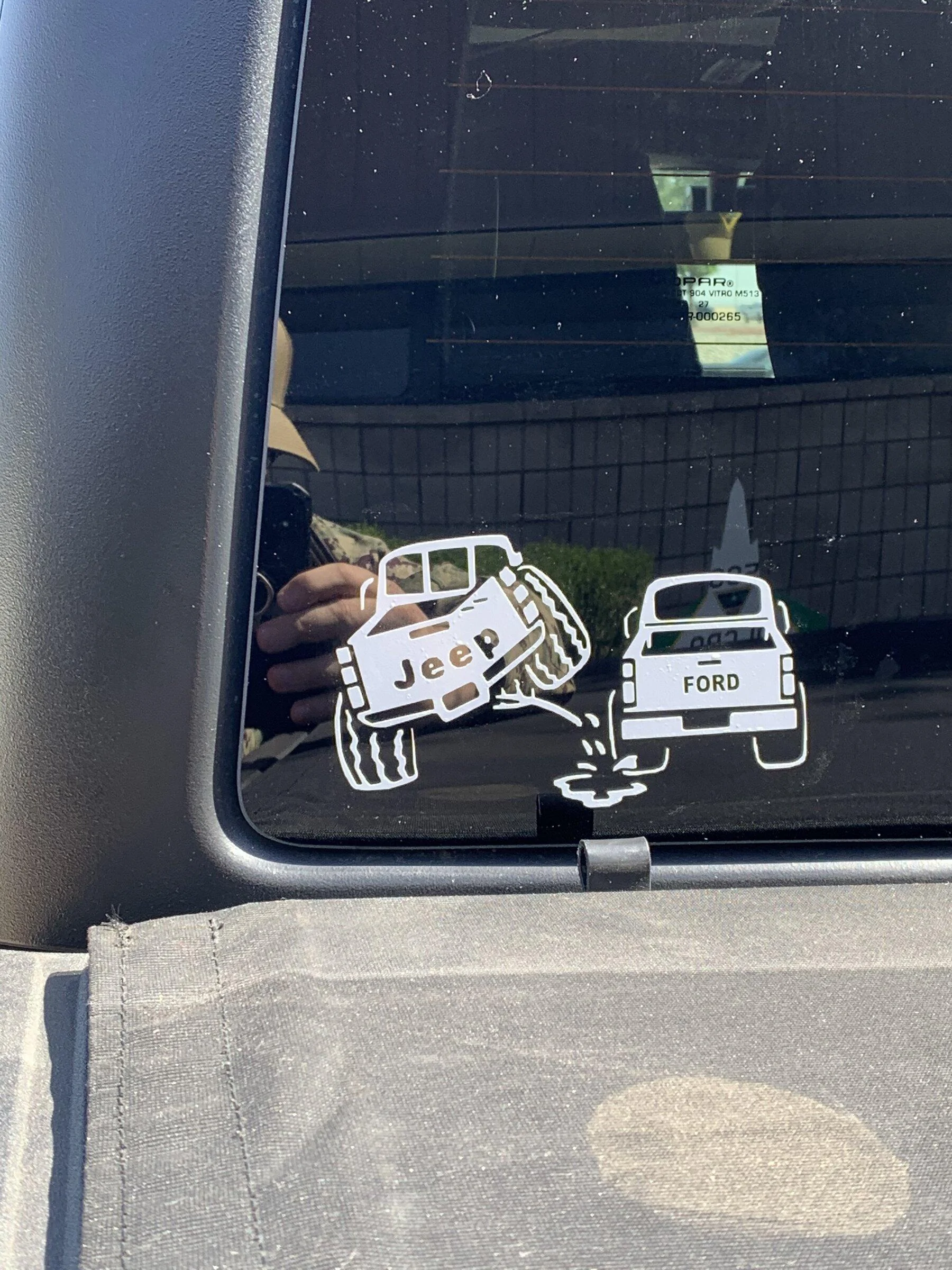 Jeep Gladiator Stickers and decal pics! 020802E7-F94B-4D0B-B67E-30D5E1D445D0