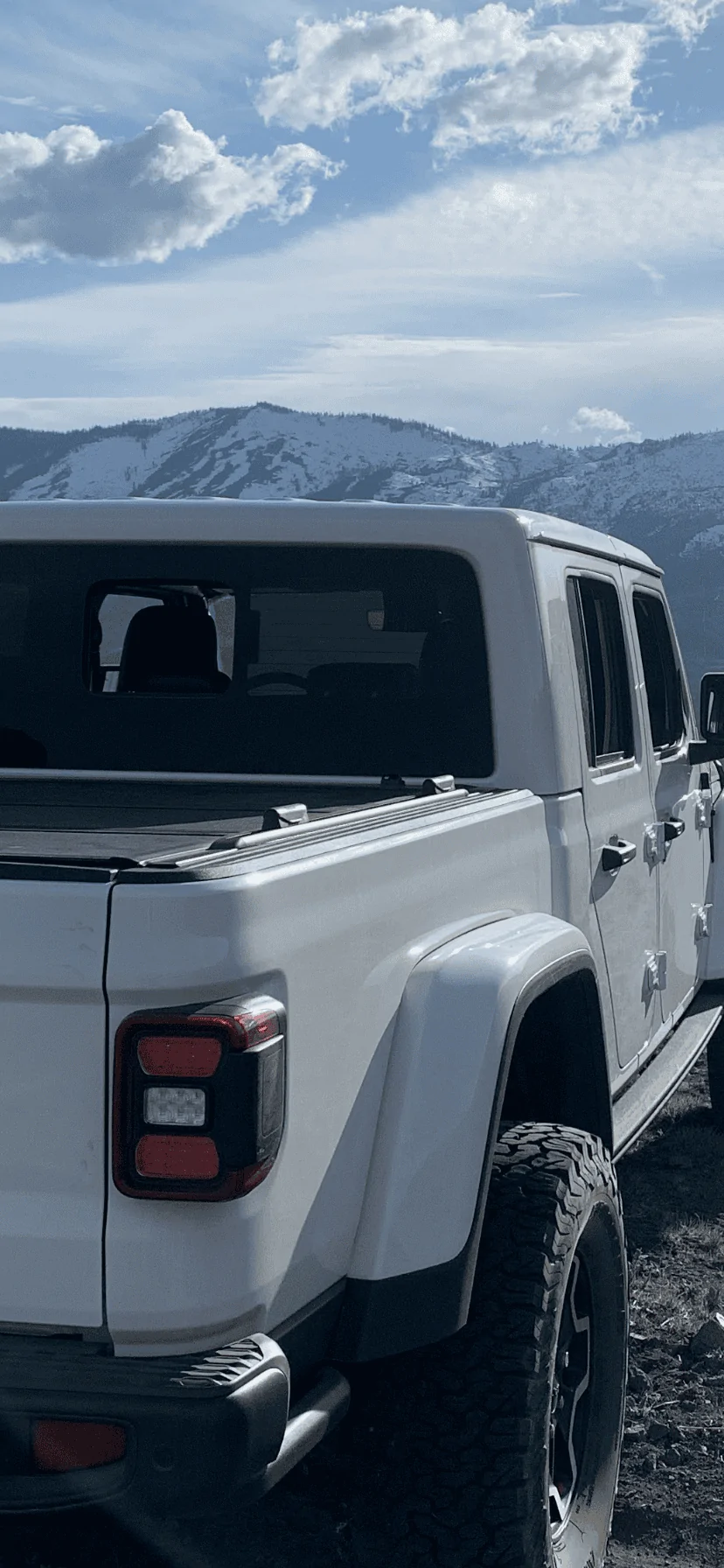 Jeep Gladiator Anyone using Truxedo Elevate TS Rails with a Tonneau? 9CFB0609-83B8-4BF9-95CD-2A5B0E710707