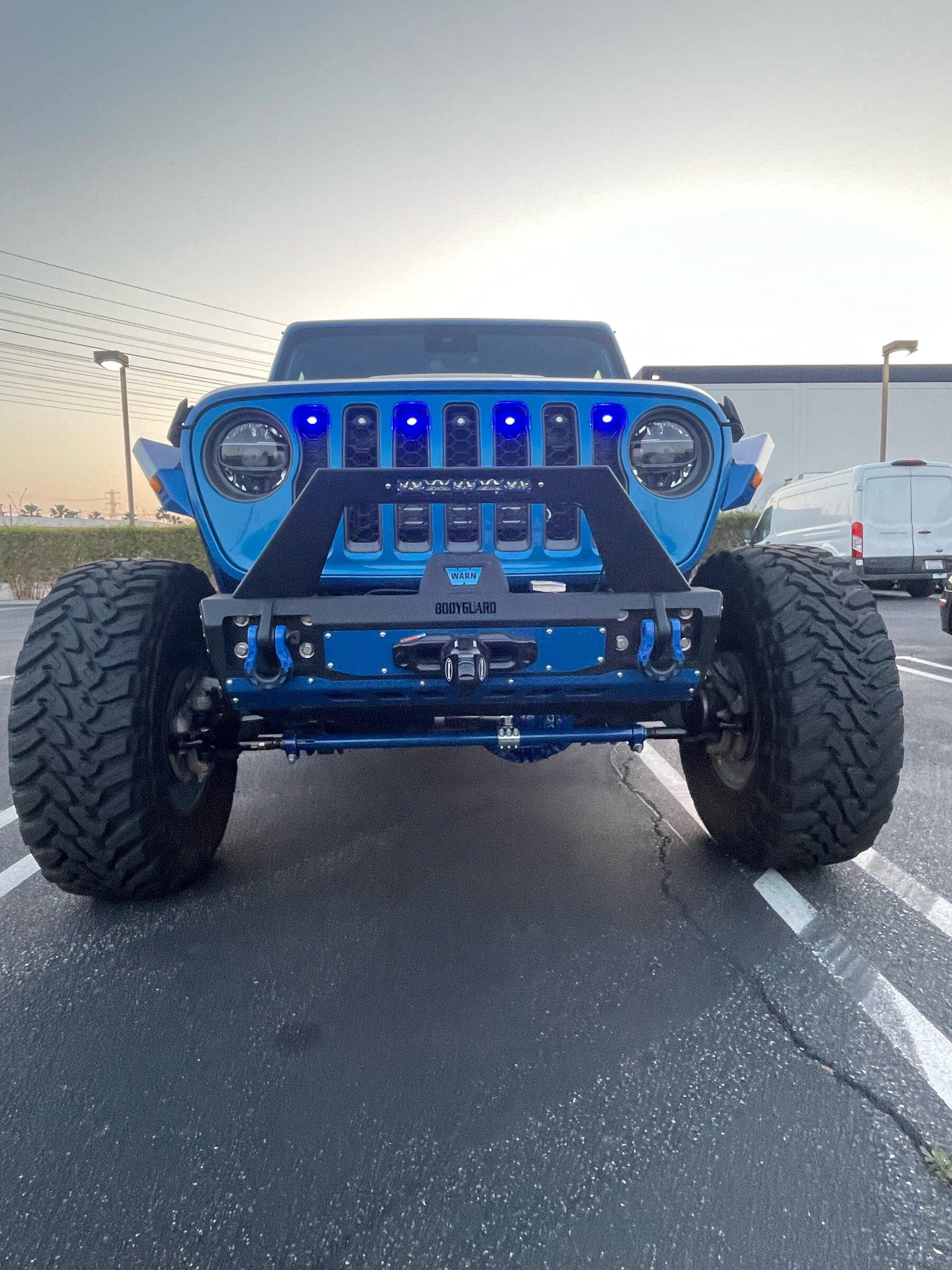 Jeep Gladiator Jeep gladiator prerunner lights image0