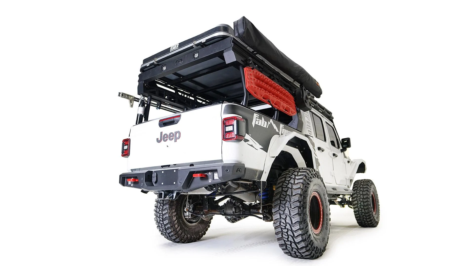 Jeep Gladiator Gladiator Mojave - Anyone Running FabFours Rear Bumper and the Rigd Ultraswing Set up?? JEEP_JT_VALUE_REAR_ANGLE_STUDIO_WEB