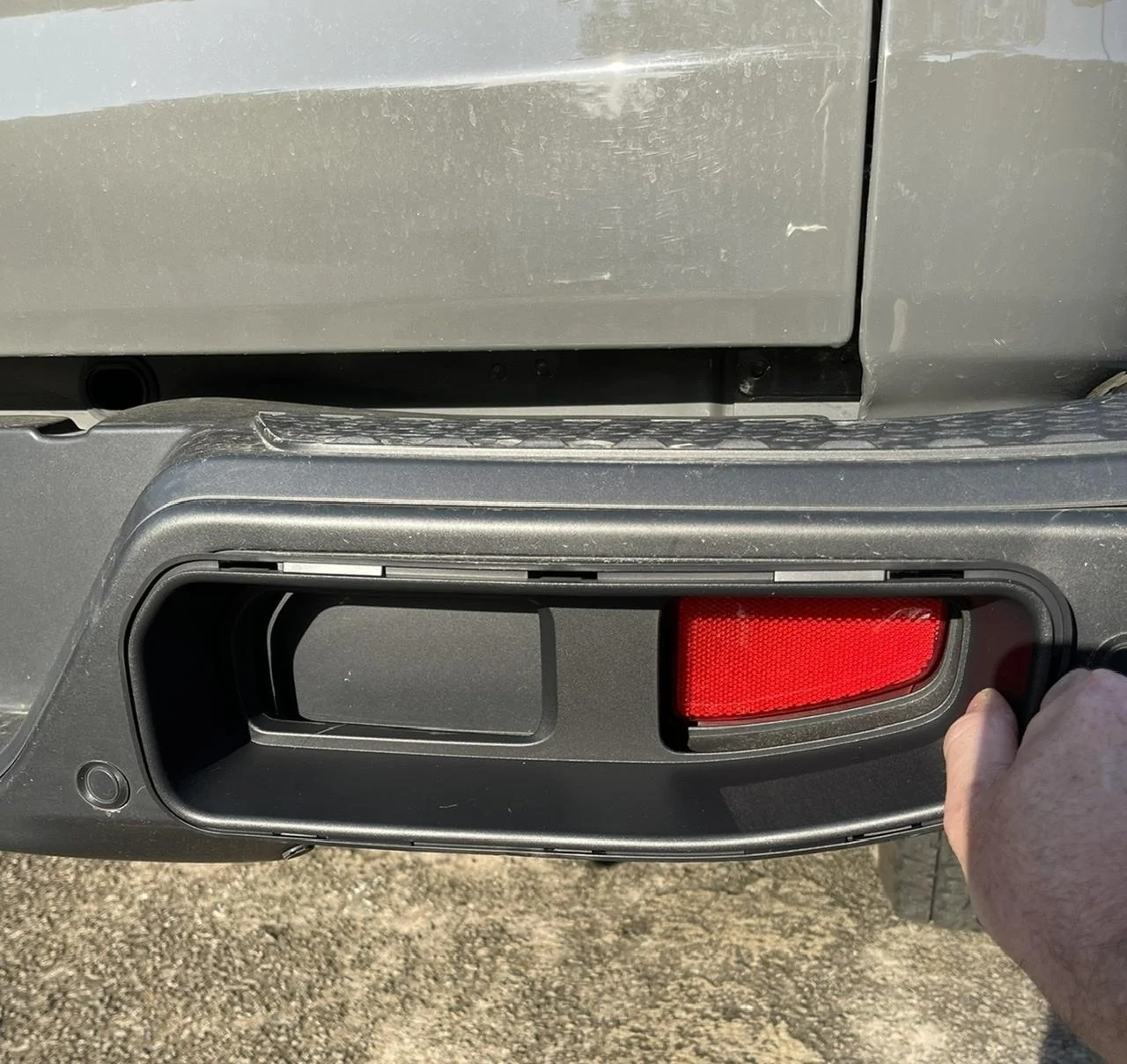 Jeep Gladiator Rubicon rear bumper vs sport E40BA26A-9179-4A16-A76C-2650903225FF