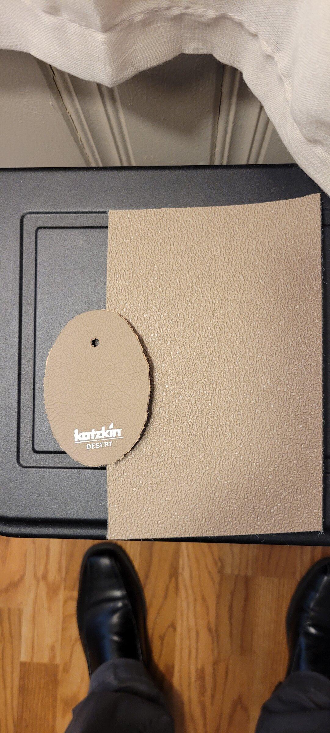 Jeep Gladiator Katzkin interior with desert khaki armorlite 20220505_154253