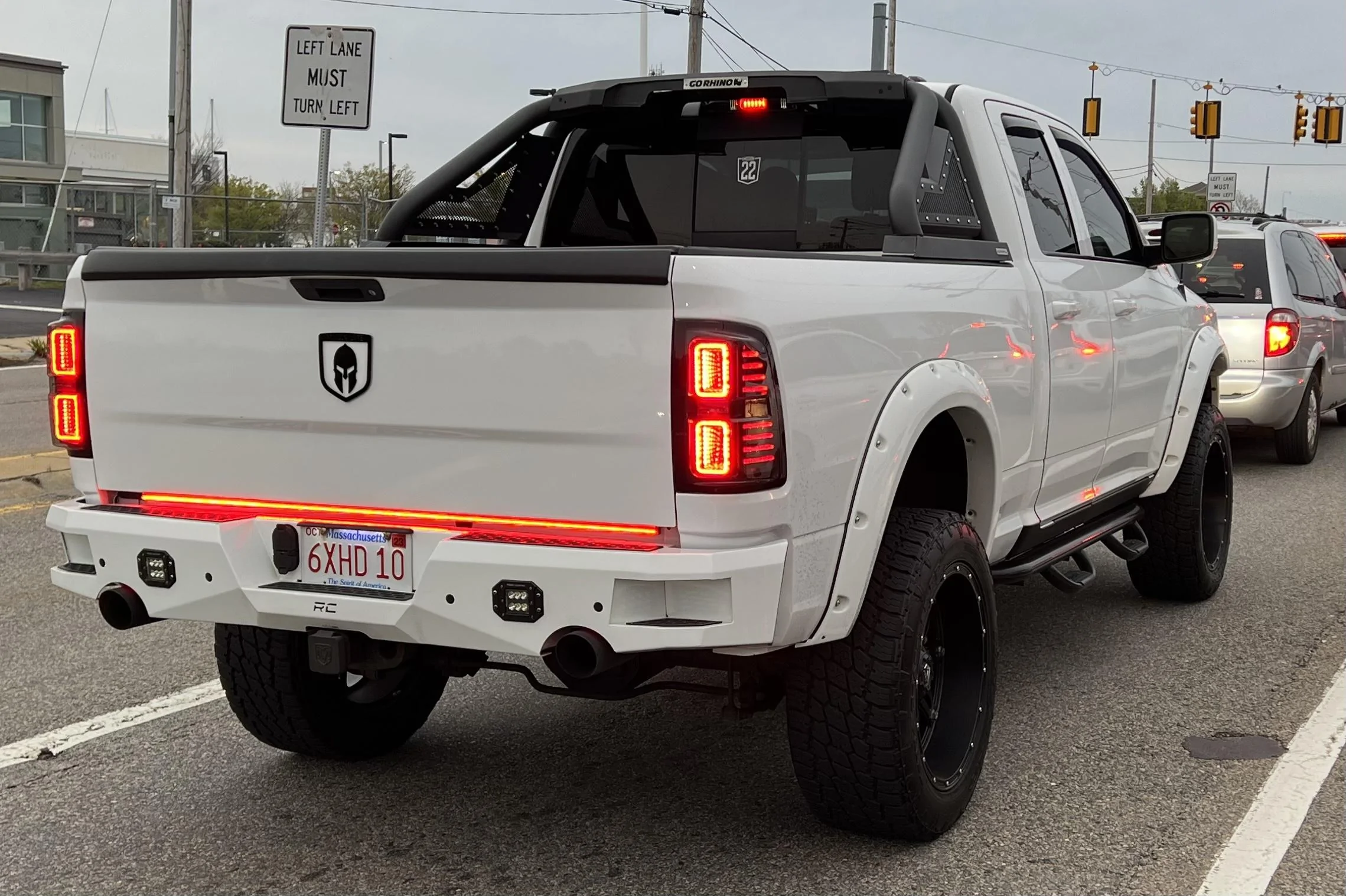 Jeep Gladiator Bought my Gladiator used—can’t figure out how to remove doors/roof… A7217B8E-DC15-436A-9E57-551734C699C7
