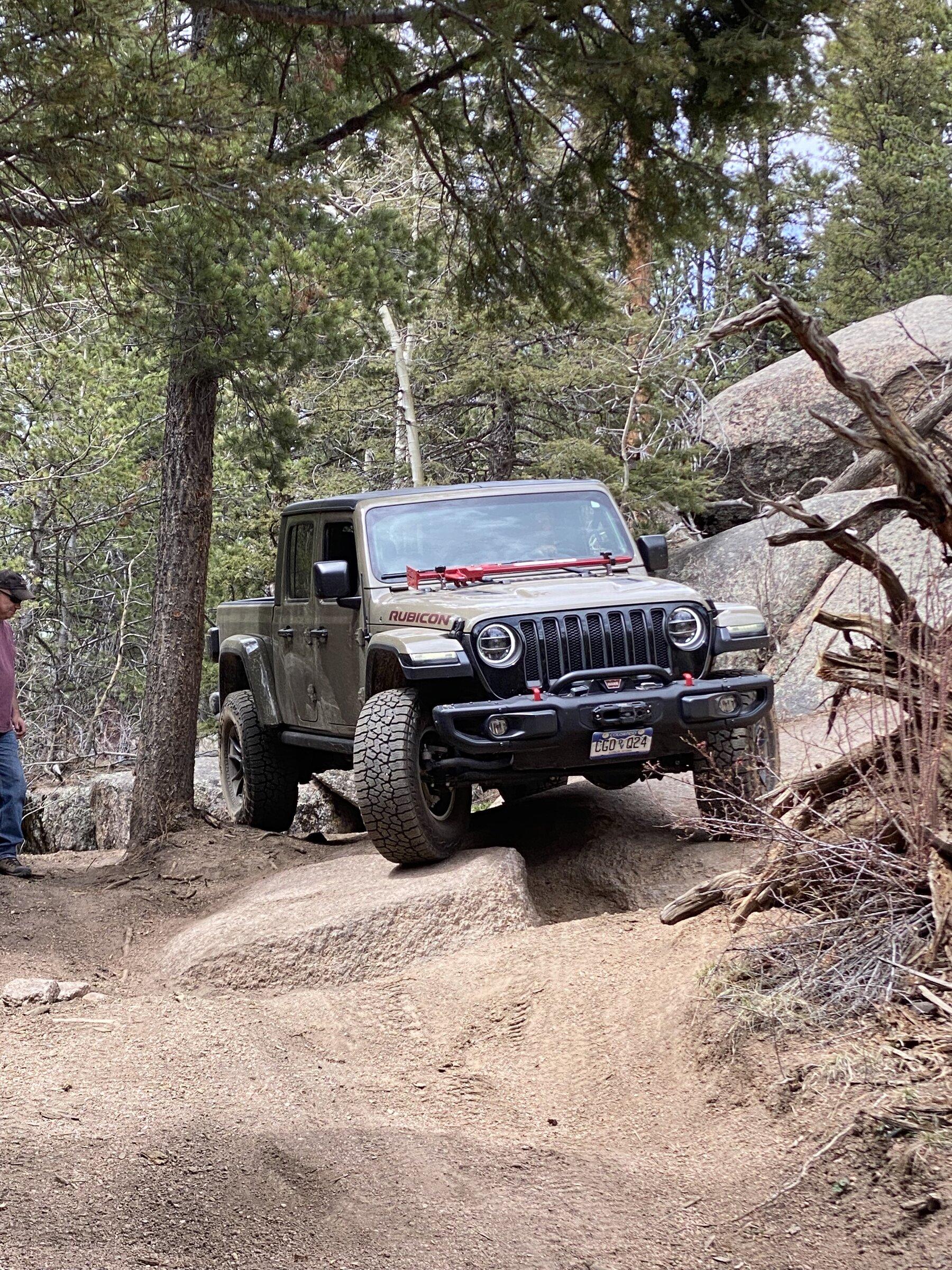 Jeep Gladiator Saturday Wheeling 5/7/22 IMG_0339