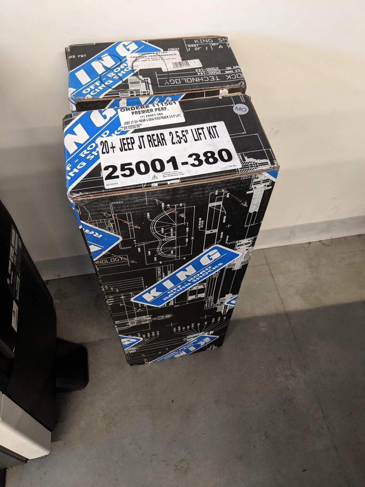 Jeep Gladiator Spotted: king shocks for rear lift 0BC1ED1D-8466-418F-9EDF-37D97F5E7DCE