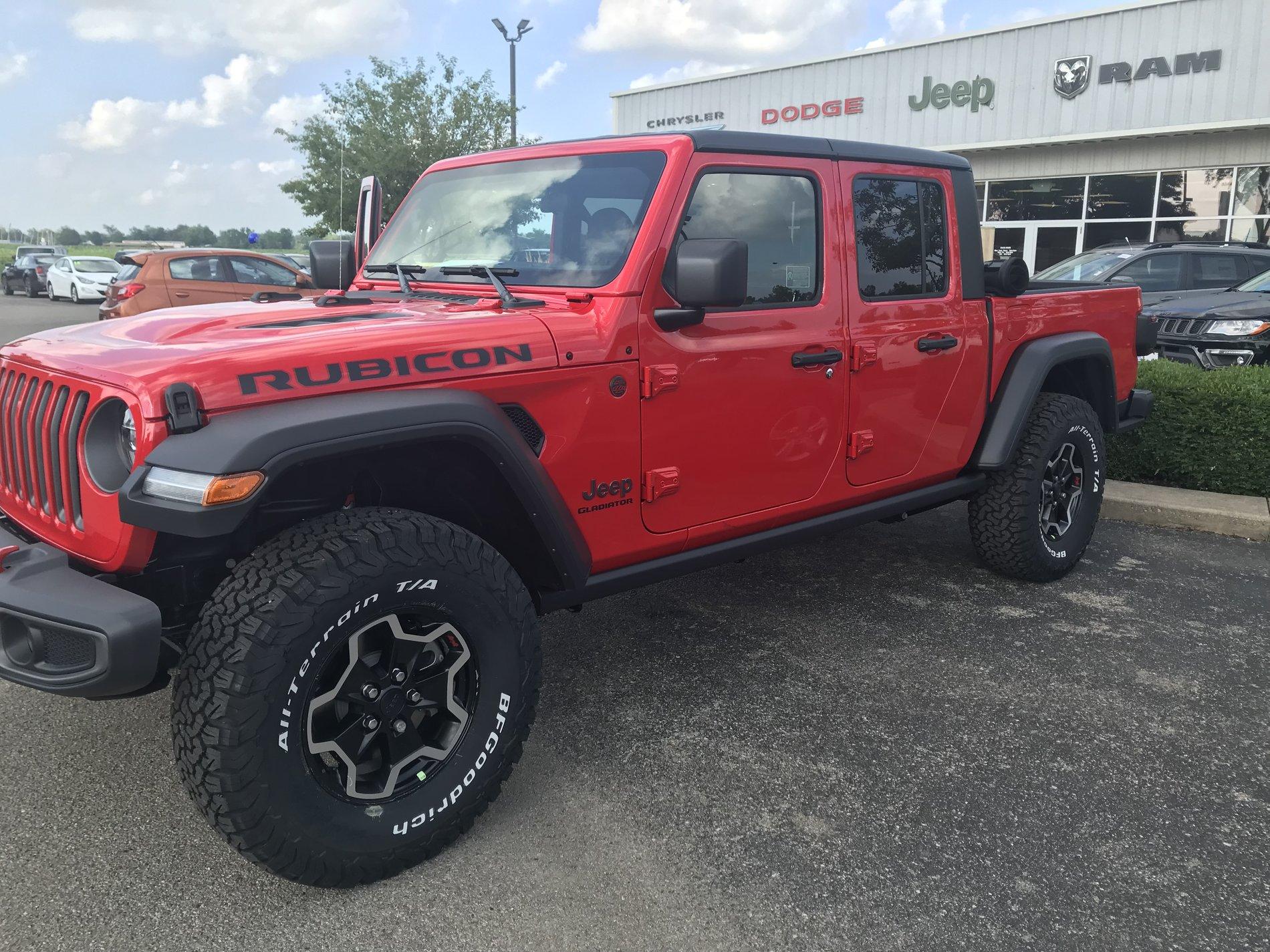 Jeep Gladiator Took Delivery of Your JT? Sign in Here! 88EC2341-44B9-4785-8D94-AAD7C5329B55
