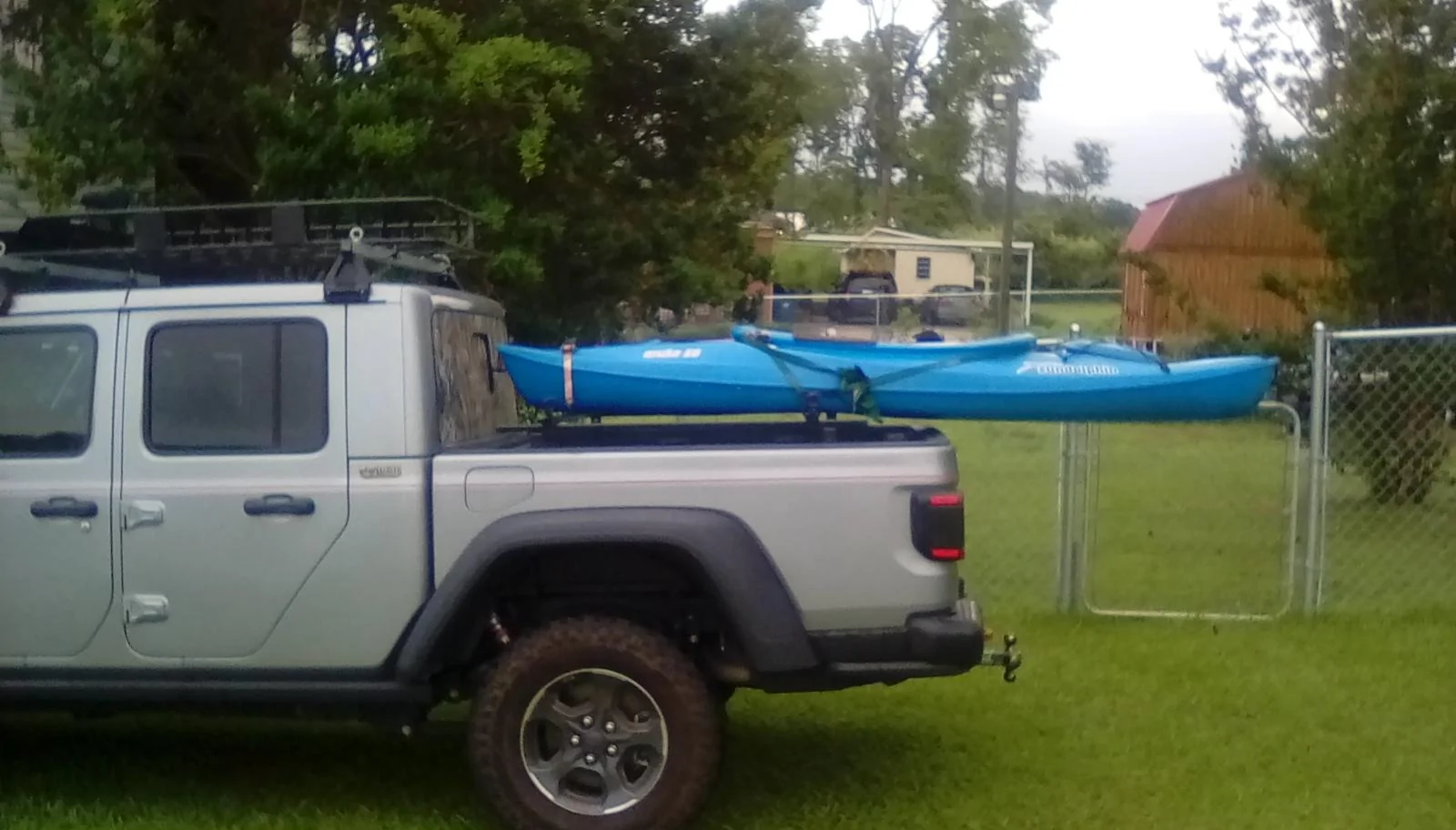 Jeep Gladiator Bed rack/storage for kayaks IMG_20190720_090159