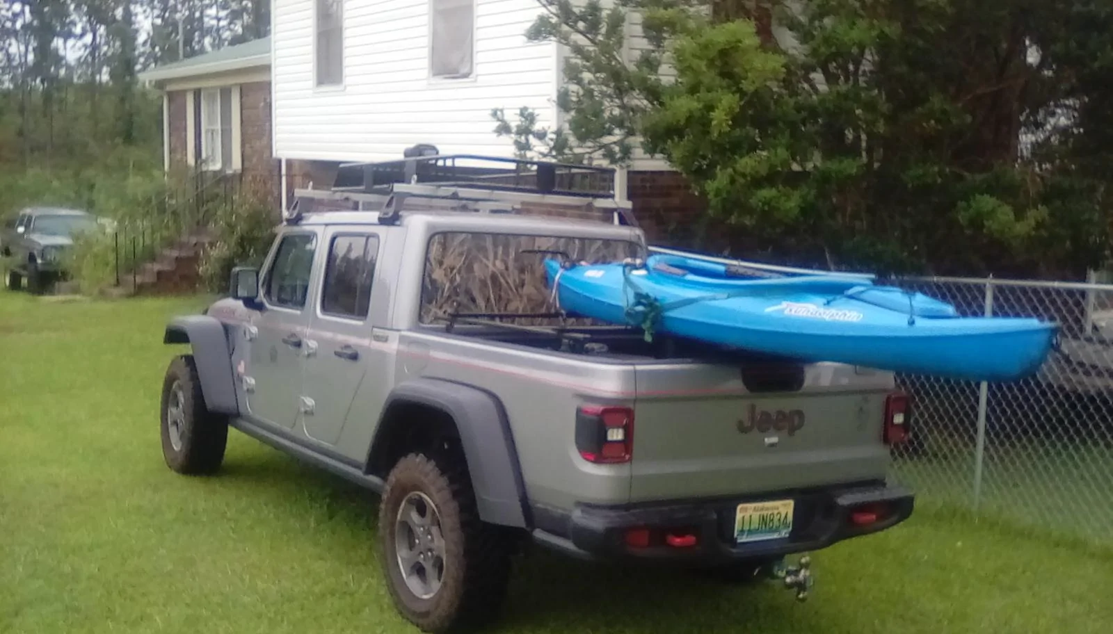 Jeep Gladiator Bed rack/storage for kayaks IMG_20190720_090210