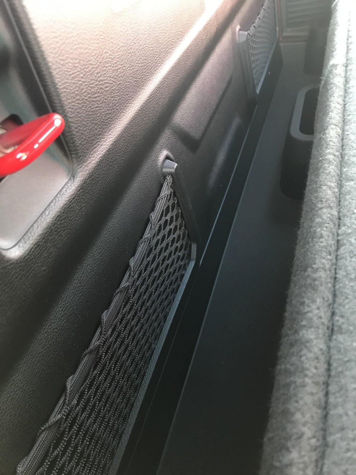 Jeep Gladiator Does the upgraded Alpine system include a subwoofer? 6A67C10E-4B32-48B1-B25A-4AA11126BD86