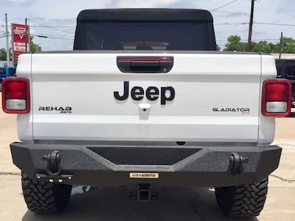 Jeep Gladiator Request: Gladiators with soft tops 3C20D2EE-86D9-43B0-B12E-7A1A19DD2971