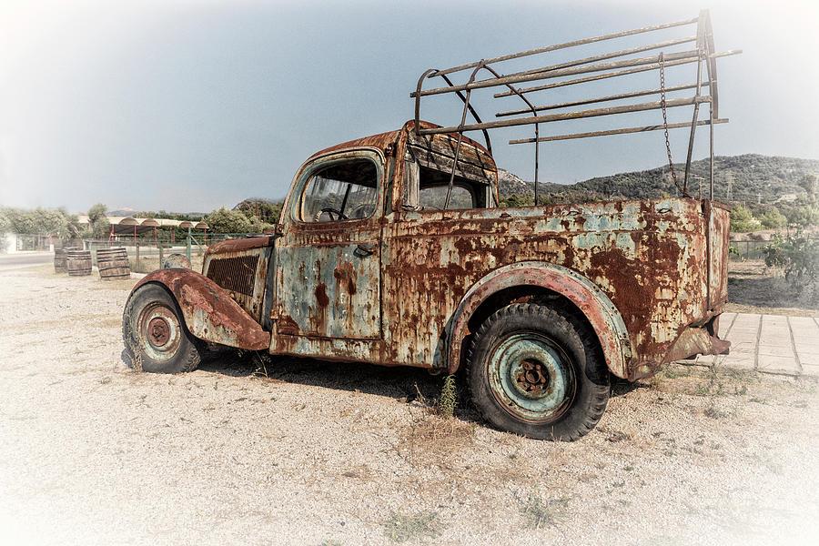 Jeep Gladiator Check Engine Light abandoned-jeep-sharon-williams