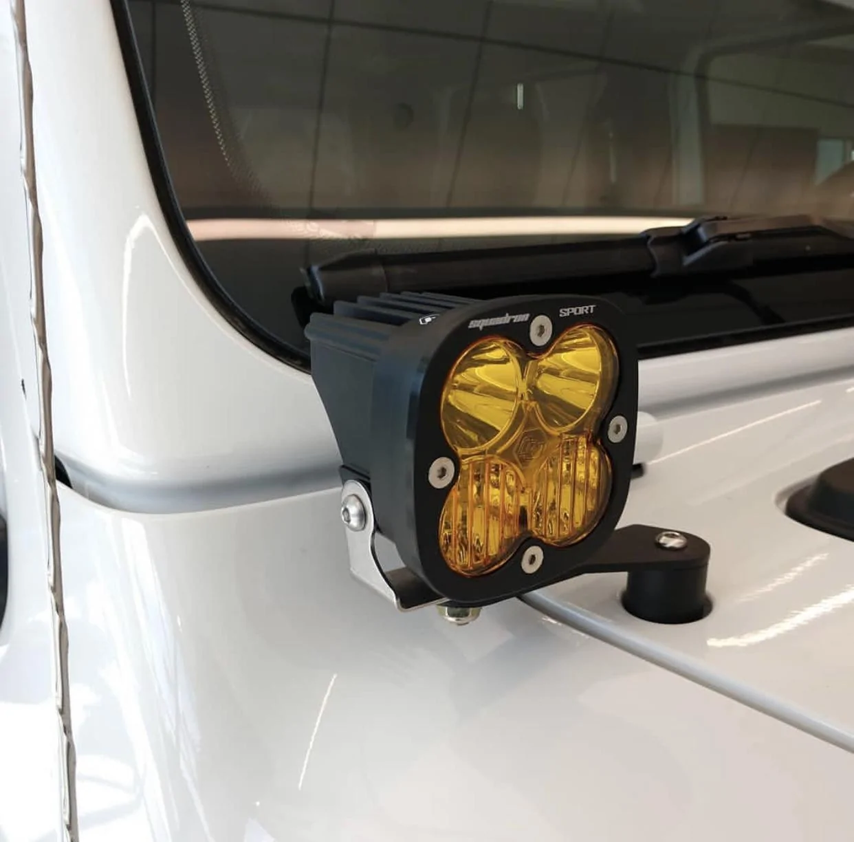 Jeep Gladiator BRIGHT WHITE Gladiator JT Club B543DD63-2F0B-4F48-B4E5-E1F4C283AA0B