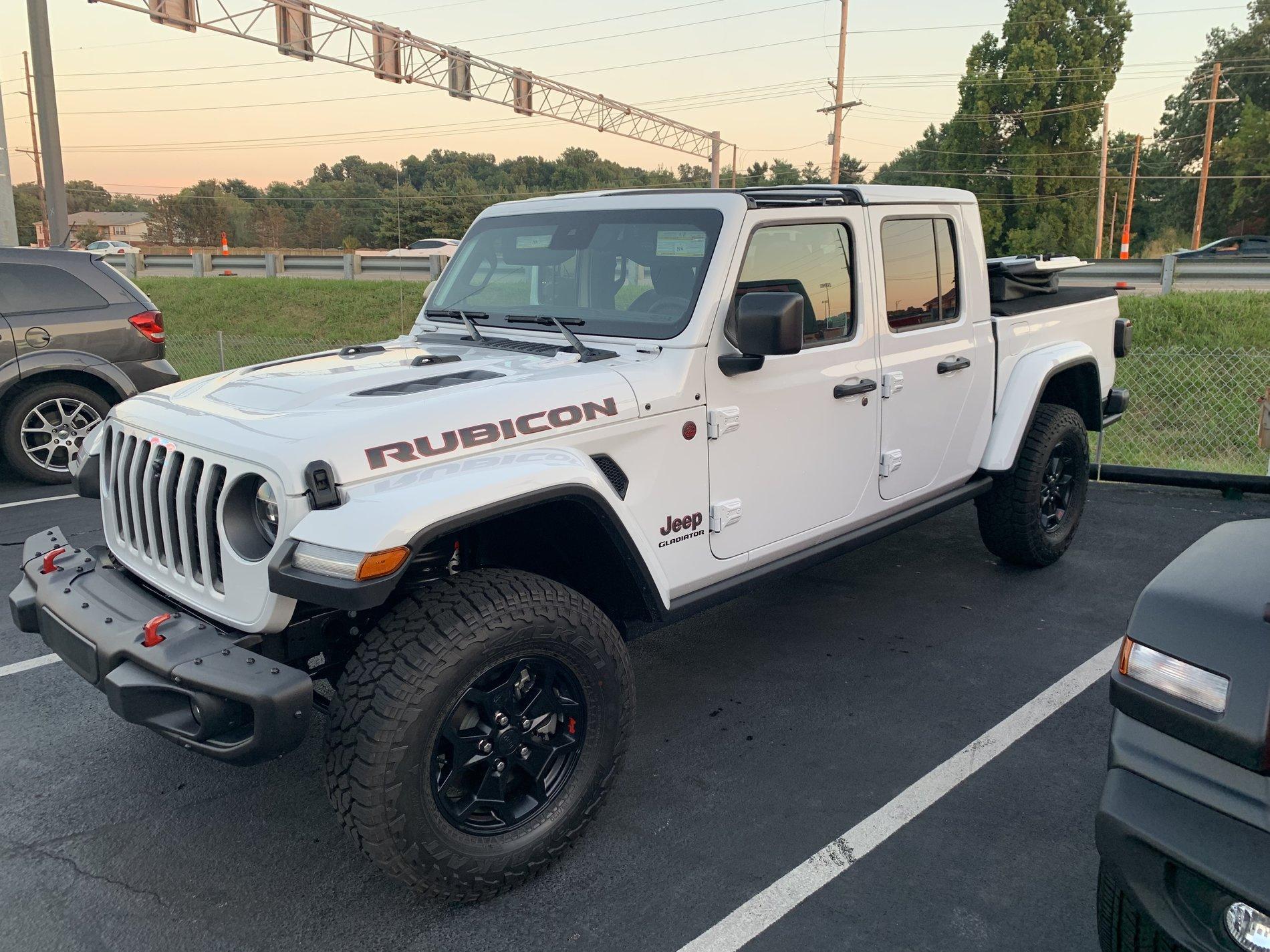 Jeep Gladiator Took Delivery of Your JT? Sign in Here! AE537E3A-AA83-499E-87E5-4B9AB9DF0AD6