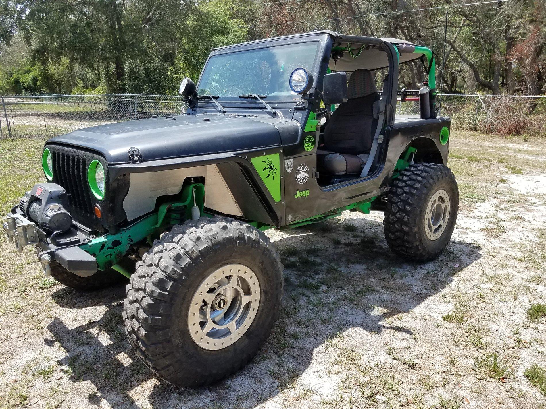 Jeep Gladiator Lift Height, Tire Size, and Wheeling 20170522_144357