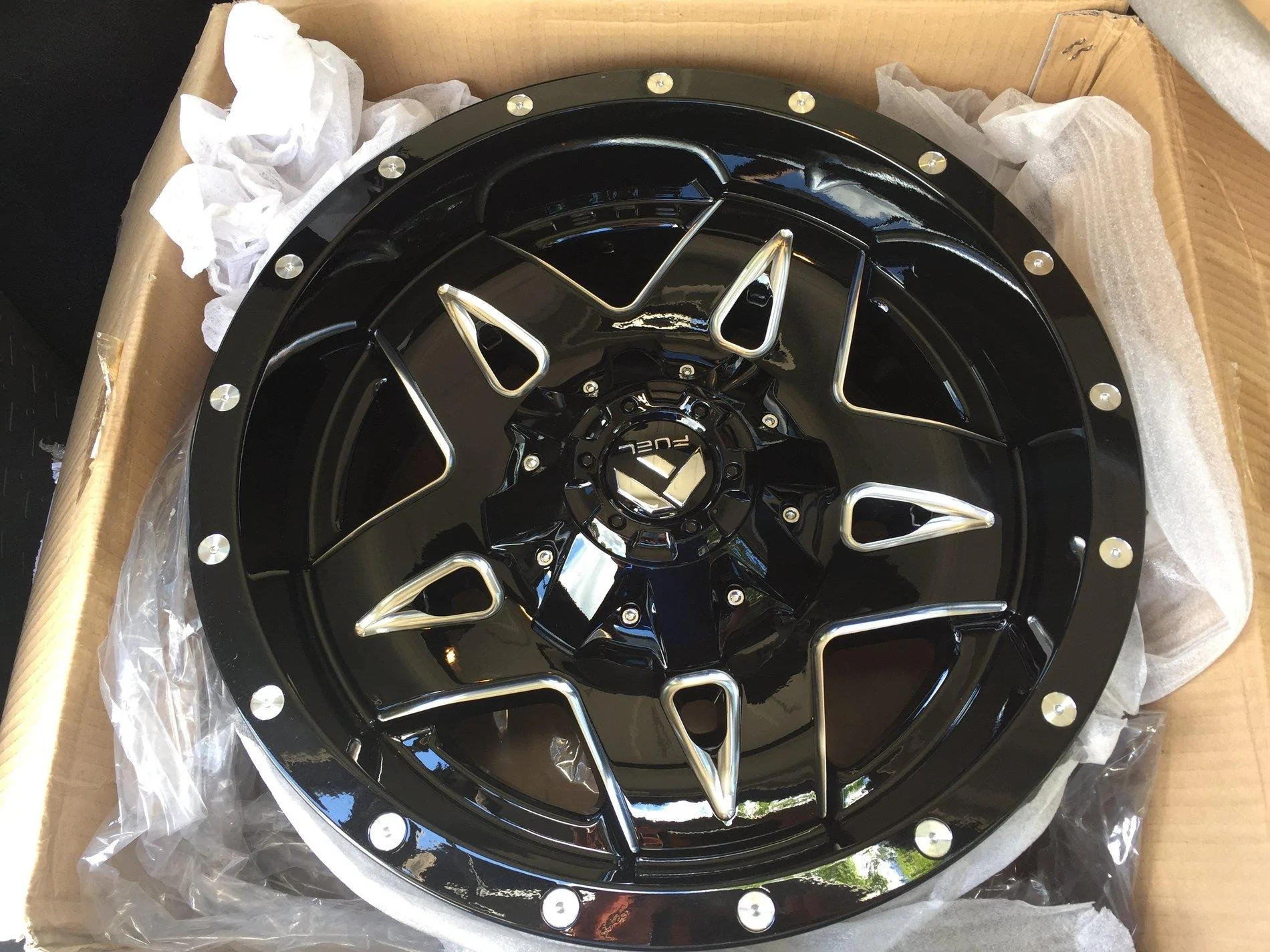 Jeep Gladiator What wheels are you putting on you JT? E1680867-6882-42D7-8084-CEE028D8FF90