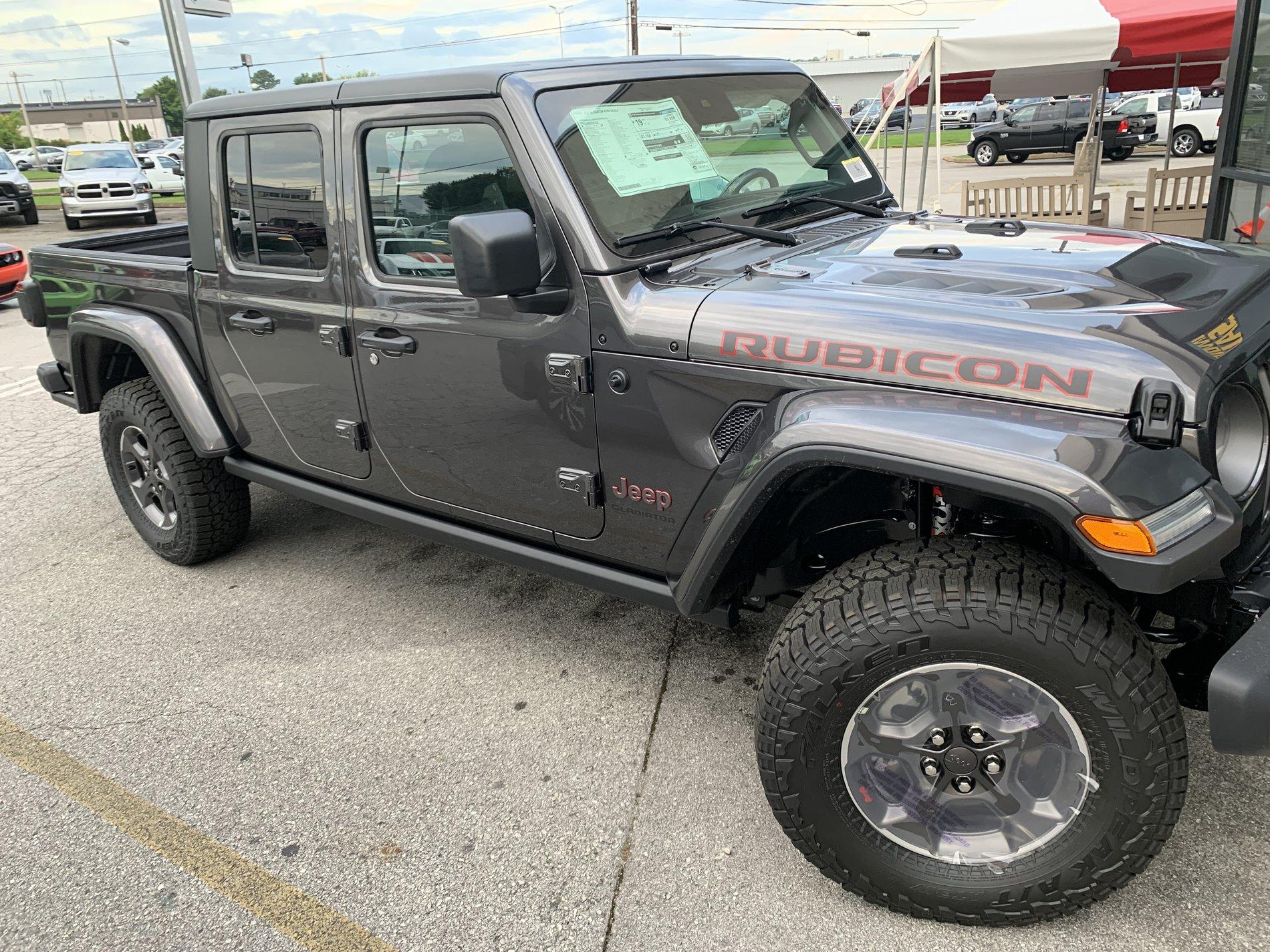 Jeep Gladiator GRANITE CRYSTAL JT Gladiator Club IMG_4011.JPG