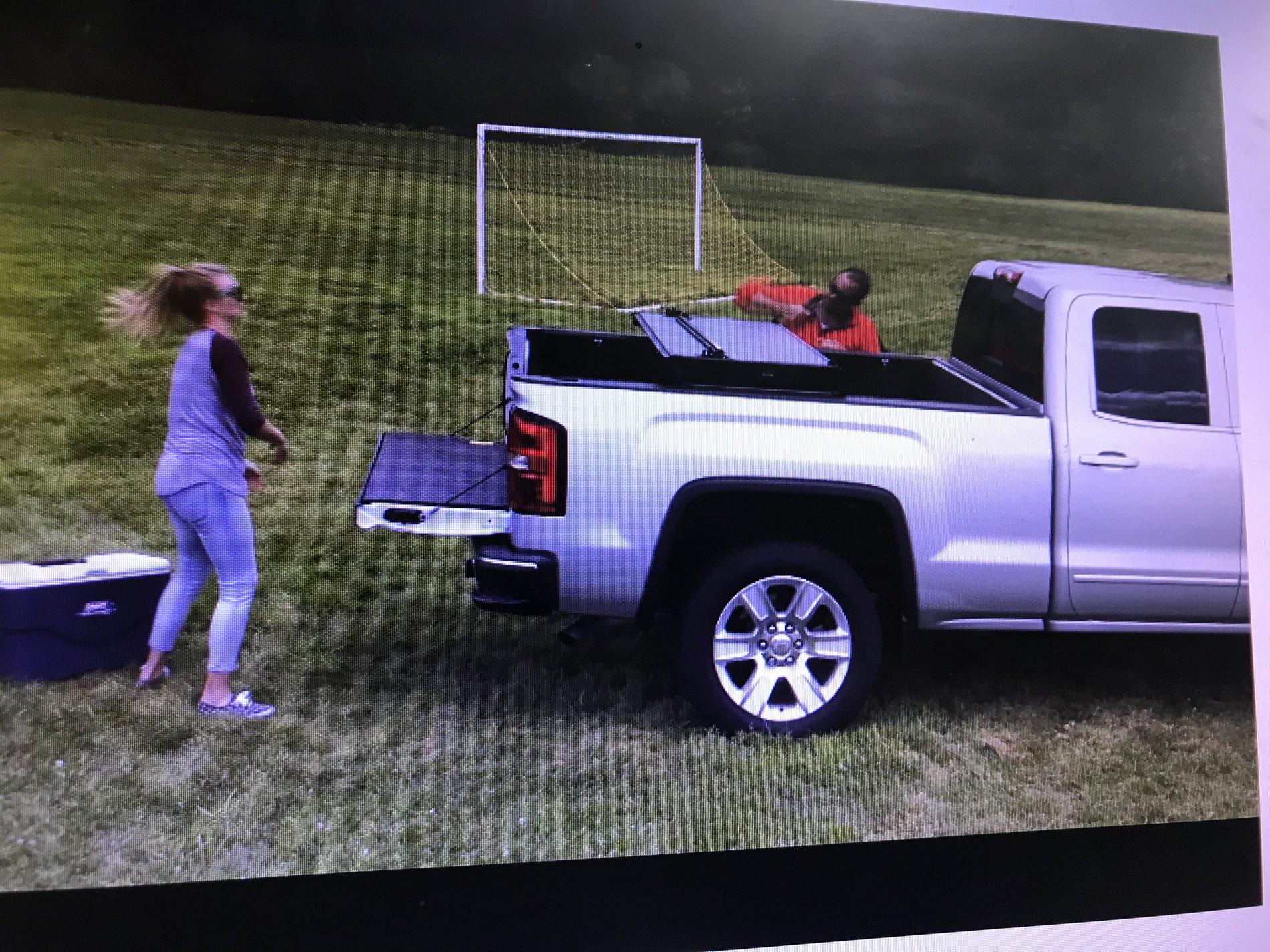 Jeep Gladiator If possible, Can Somebody post a non stock picture of the tri fold hard Tonneau cover? 5BE67F5F-770D-429F-969A-79DC745A6480