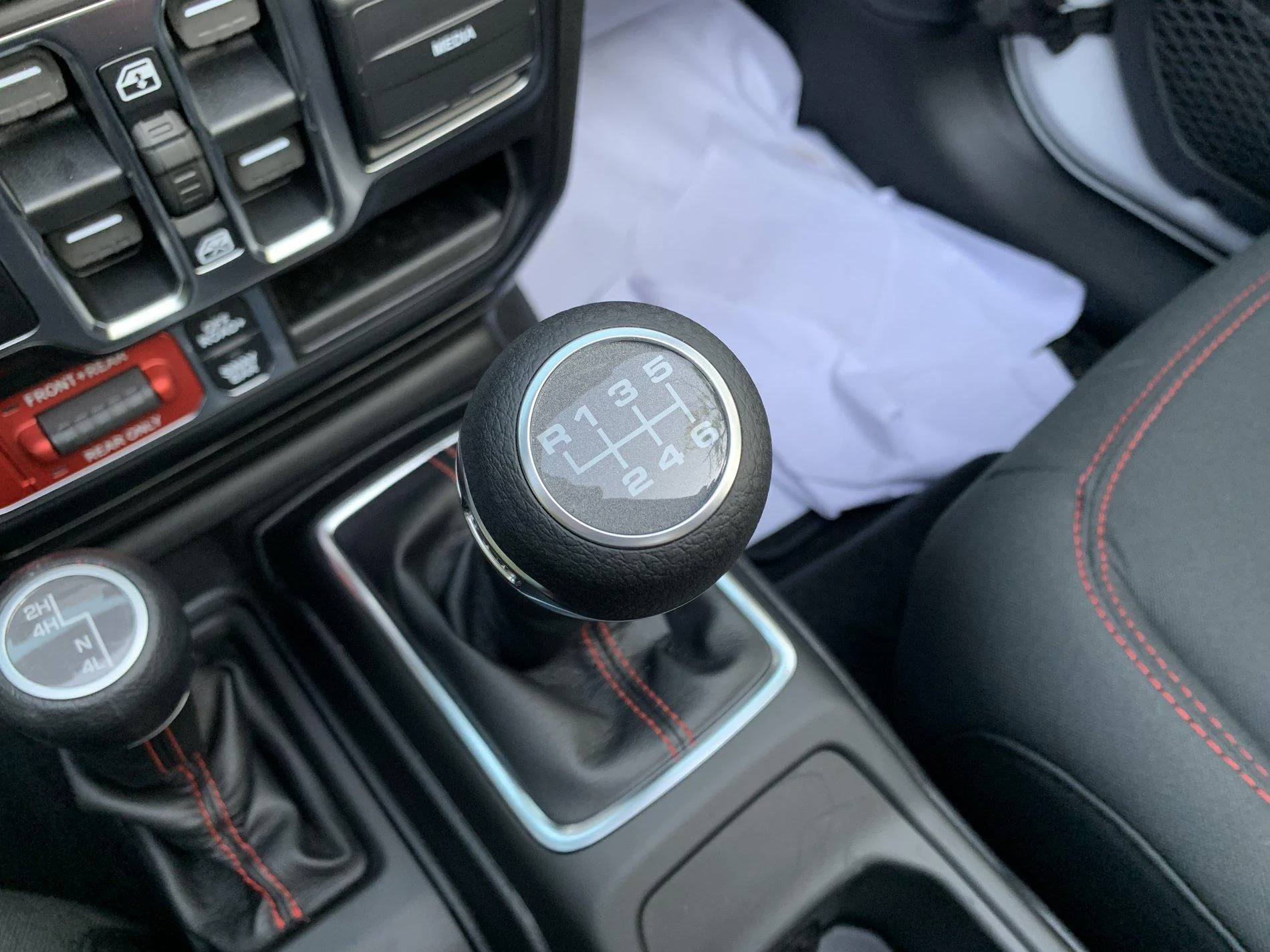 Jeep Gladiator Manual Transmission Club E337D6C1-D8C0-4D31-BBC1-710288EE8035
