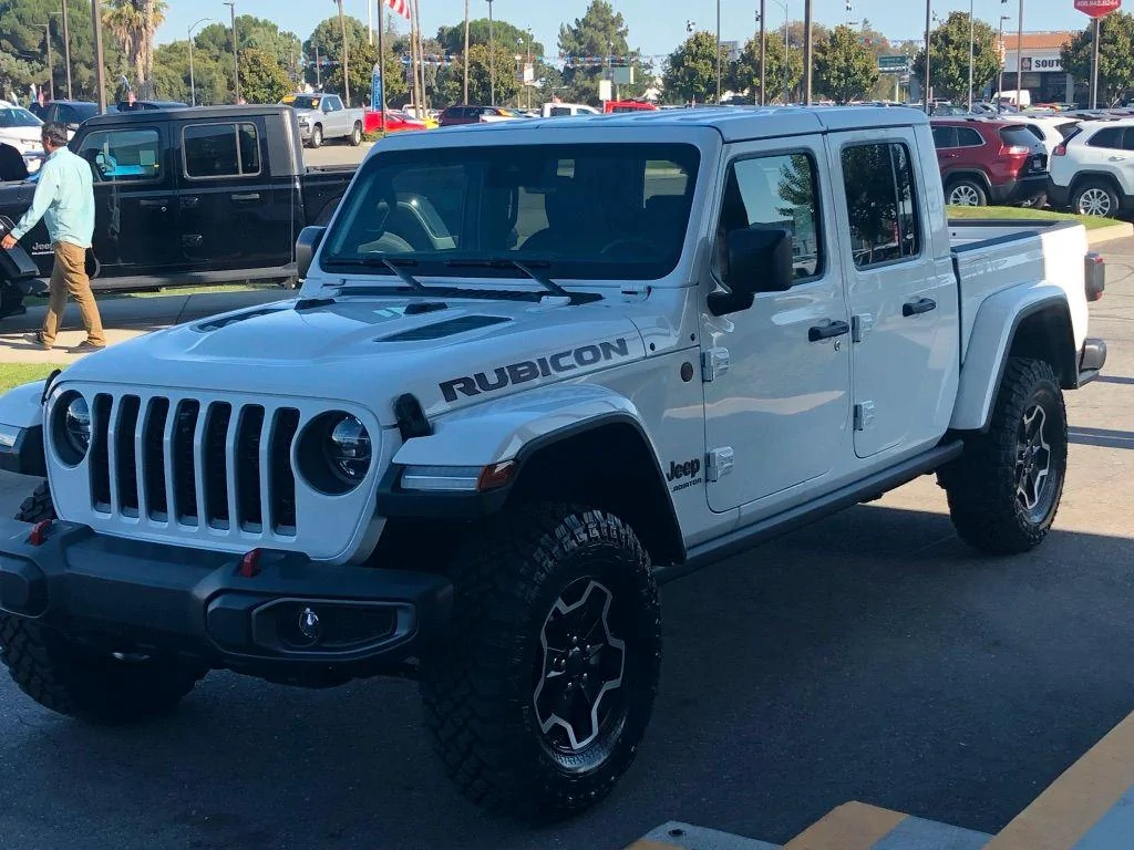 Jeep Gladiator Took Delivery of Your JT? Sign in Here! UNADJUSTEDNONRAW_thumb_23