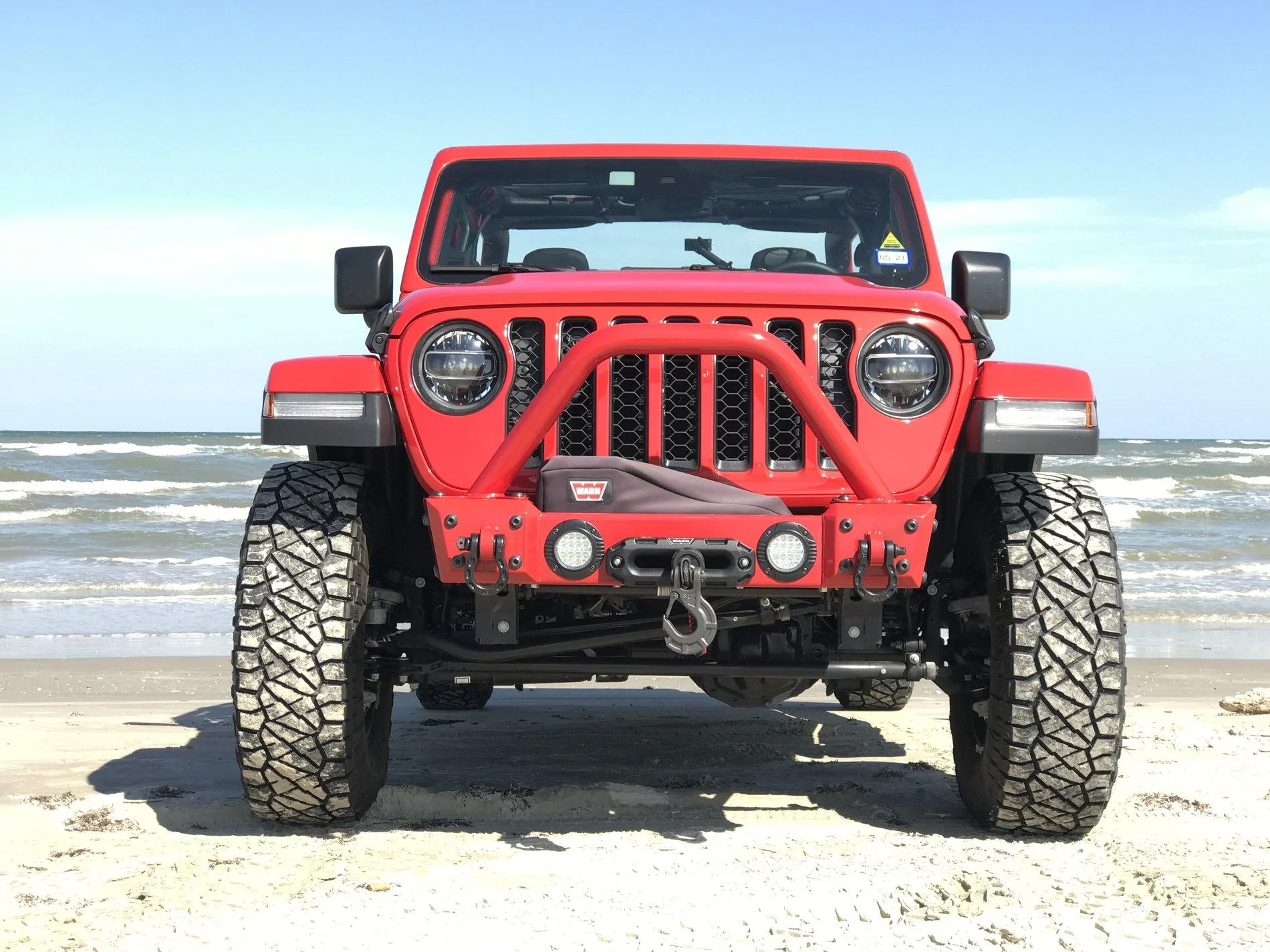 Jeep Gladiator FIRECRACKER RED Gladiator JT Club 6BED3B82-0FDA-4825-B3F4-5D2B70FEC542