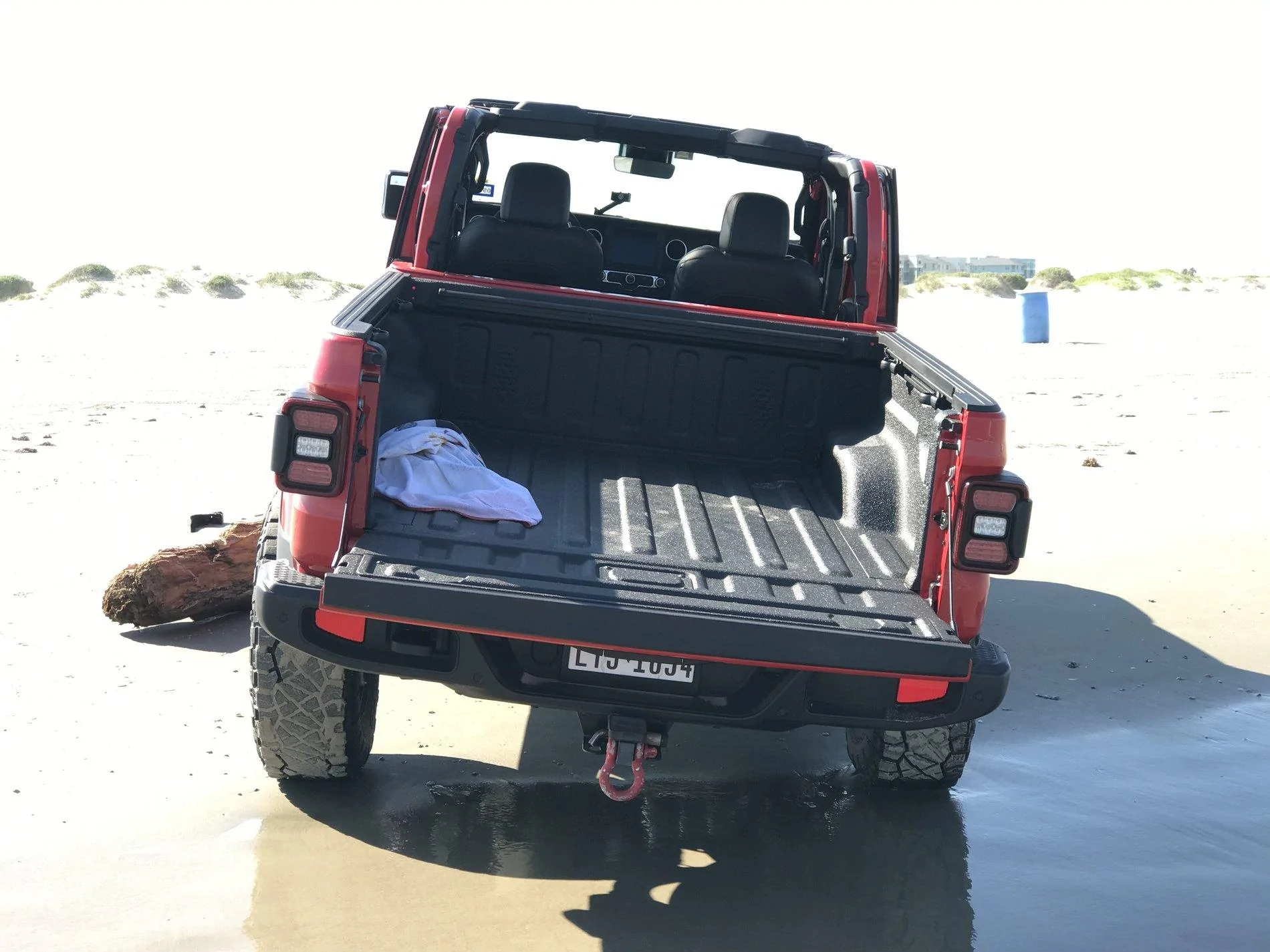 Jeep Gladiator FIRECRACKER RED Gladiator JT Club B7461CCE-E25D-49FC-9903-7A4149E4C325