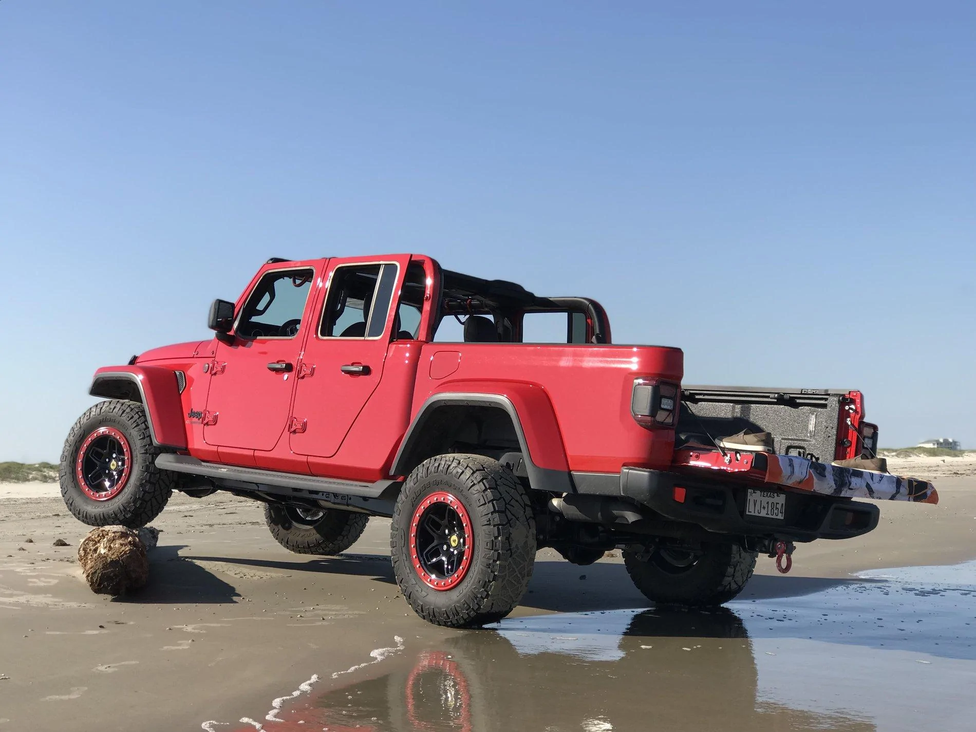 Jeep Gladiator FIRECRACKER RED Gladiator JT Club BF625DC0-649B-4890-823B-AF5EF54D7A34
