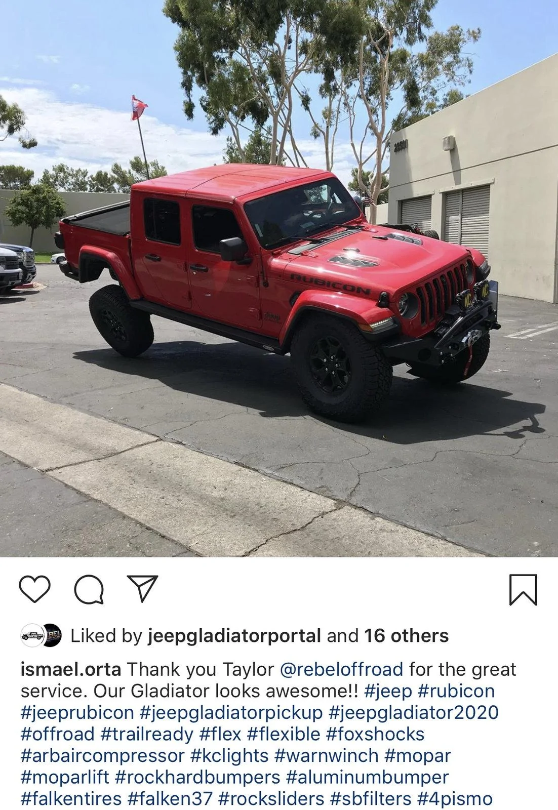 Jeep Gladiator FIRECRACKER RED Gladiator JT Club E8531084-FB7D-4F2A-9893-1A5998BFE1AD
