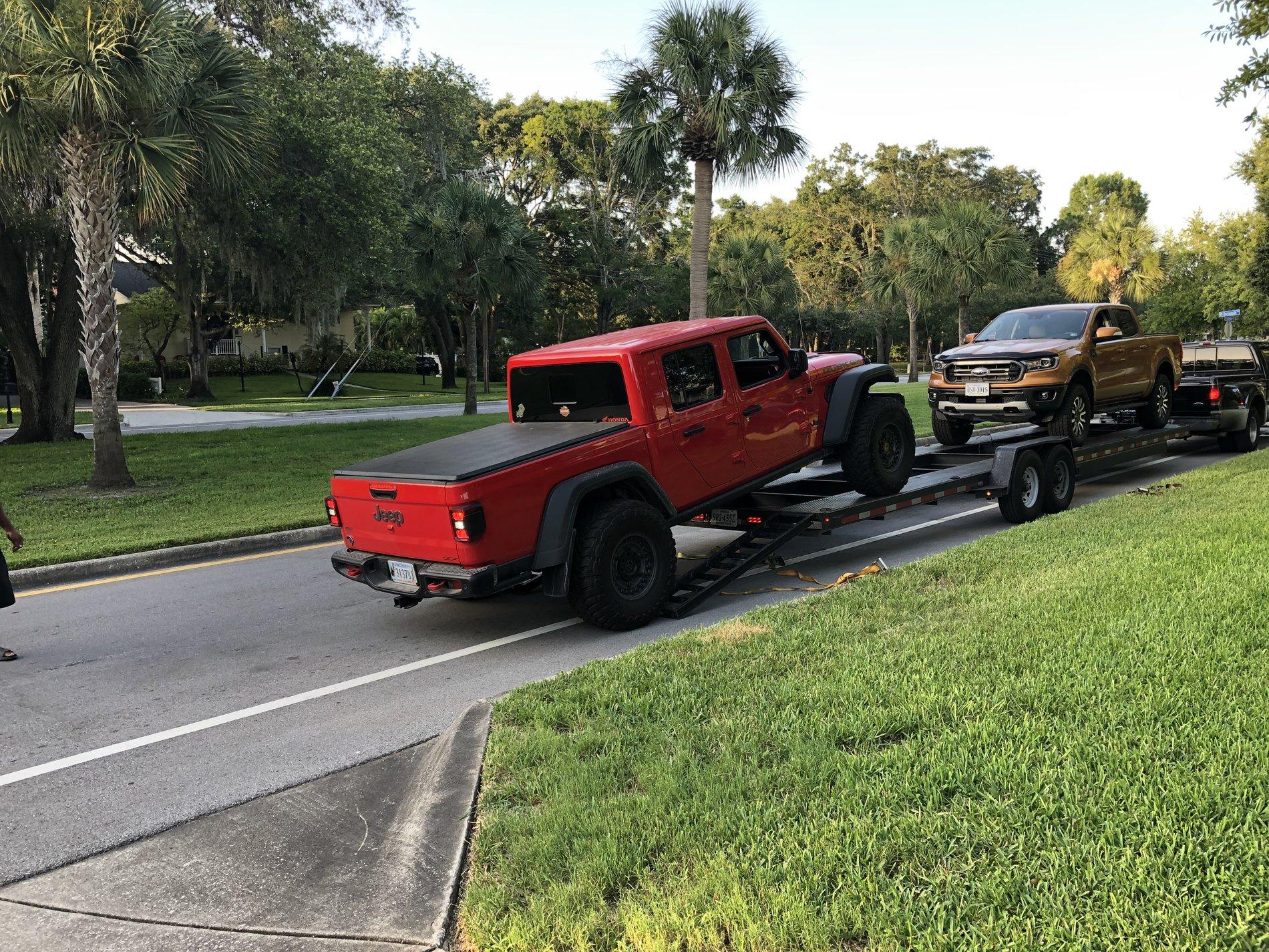 Jeep Gladiator Dilemma, need advice 901A1078-2AC4-4B48-9DC3-5A36E995D6F1
