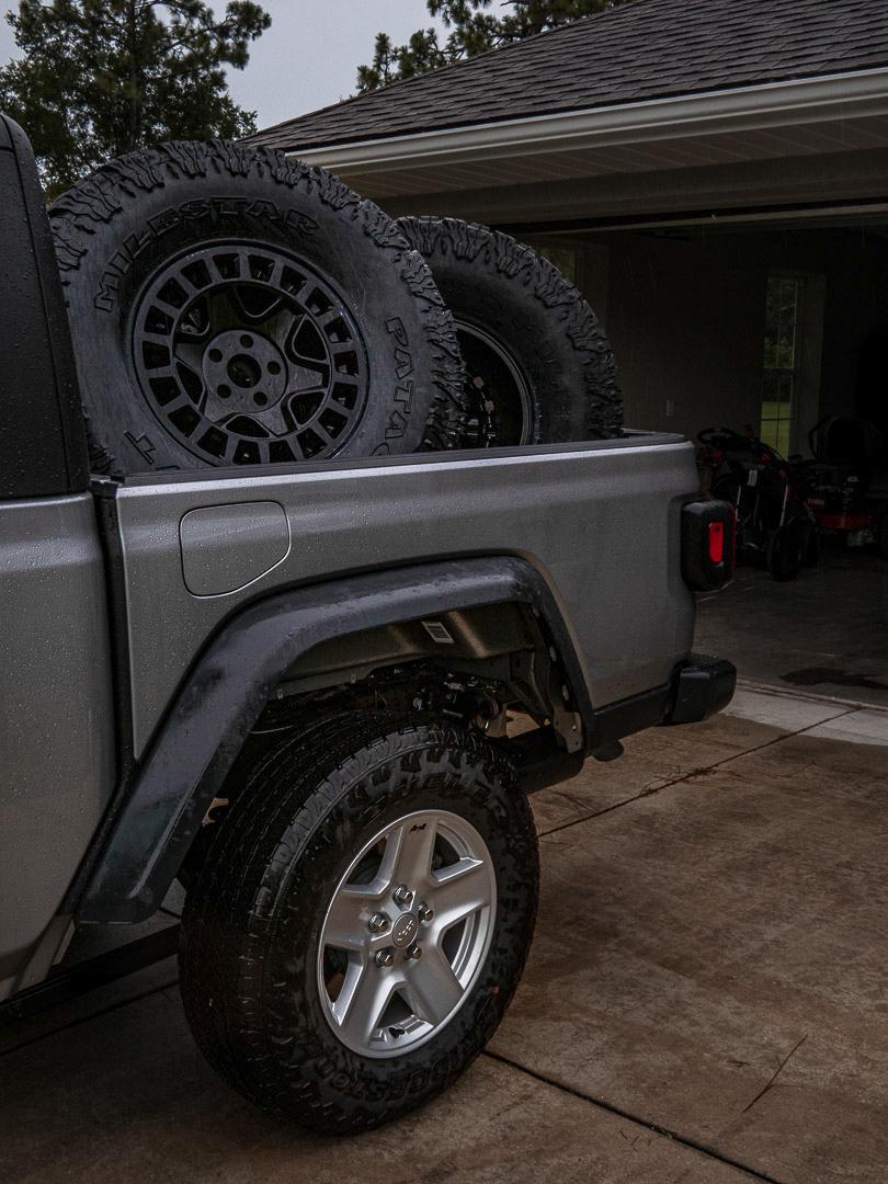Jeep Gladiator Smoky Mountain Overland Build LRM_EXPORT_100975100144534_20190726_153035922