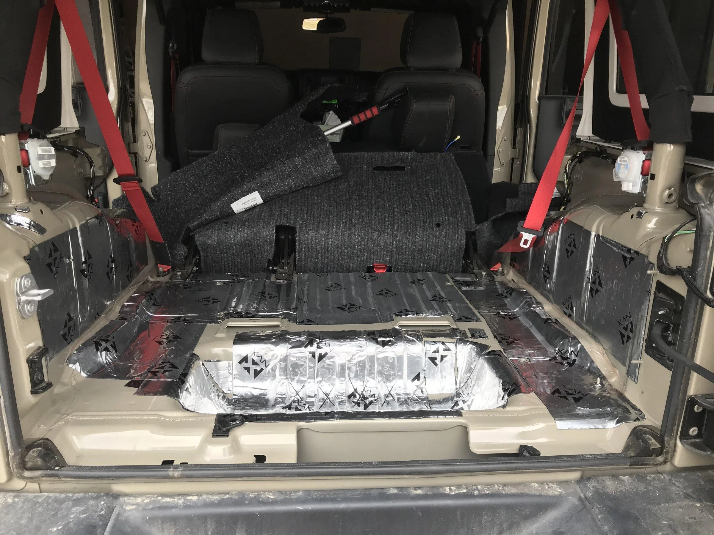 Jeep Gladiator Sound Dampening 580AF8F9-F19E-49AC-B2F6-24FA3DFA58DF