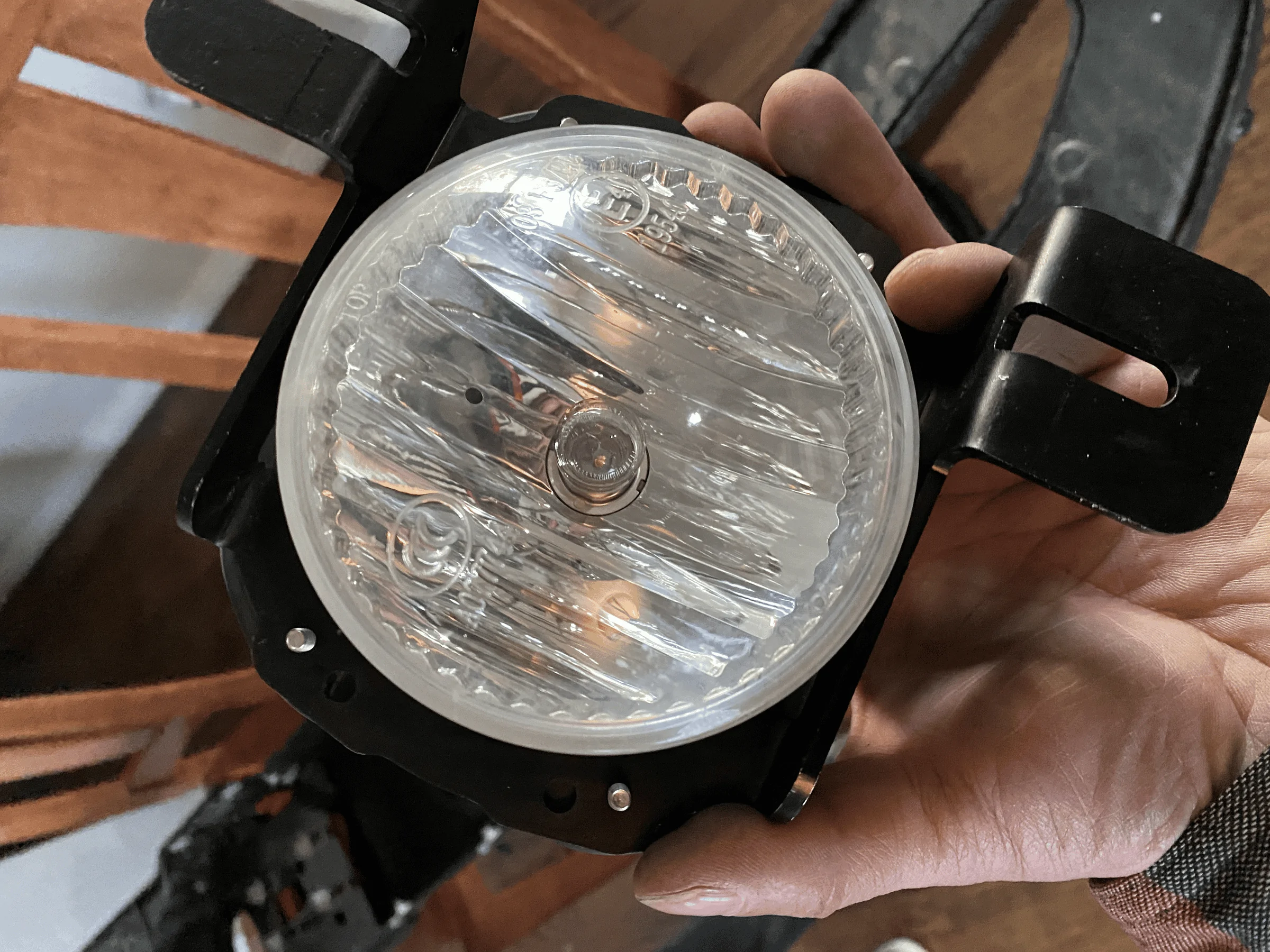 Jeep Gladiator ×OEM Steel bumper fog light bracket adapter? tempImageNoS2wY