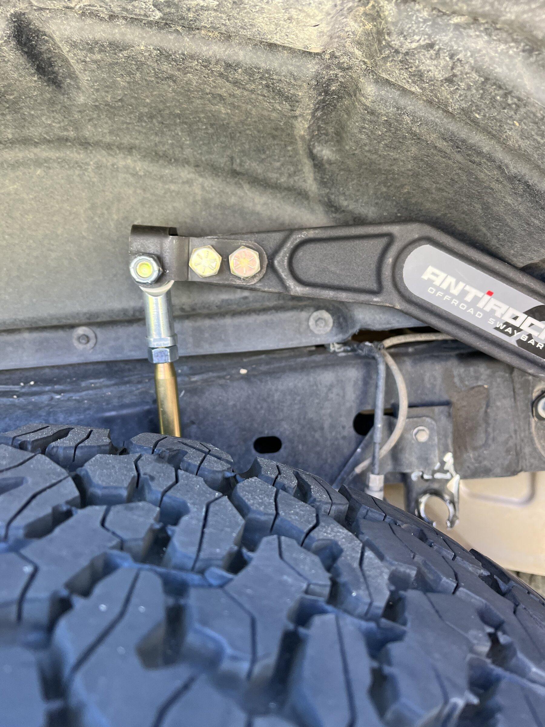 Jeep Gladiator Bad Fox Shock tempImageqRW5W8