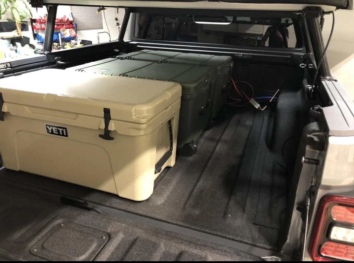 Jeep Gladiator Cooler doesnt fit with tonneau cover 12877EC3-F108-49A5-A890-DA2A6EF74140
