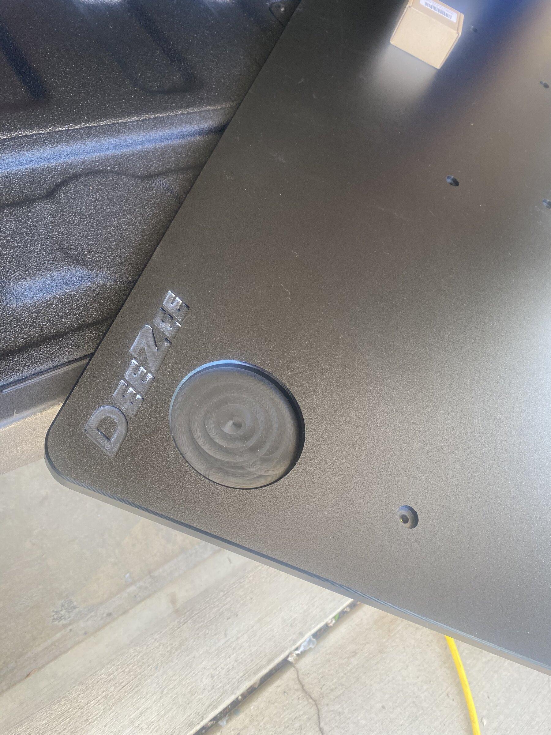 Jeep Gladiator $100 Dee Zee DZ284151 Tailgate Board for 20-22 Jeep Gladiator JT C5BFD142-2F2B-4F51-B4F7-486BFFF1A4BE
